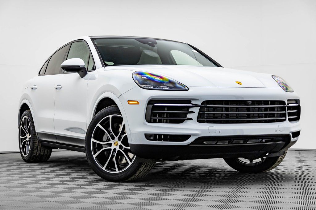 2023 Porsche Cayenne Coup Platinum Edition's photo