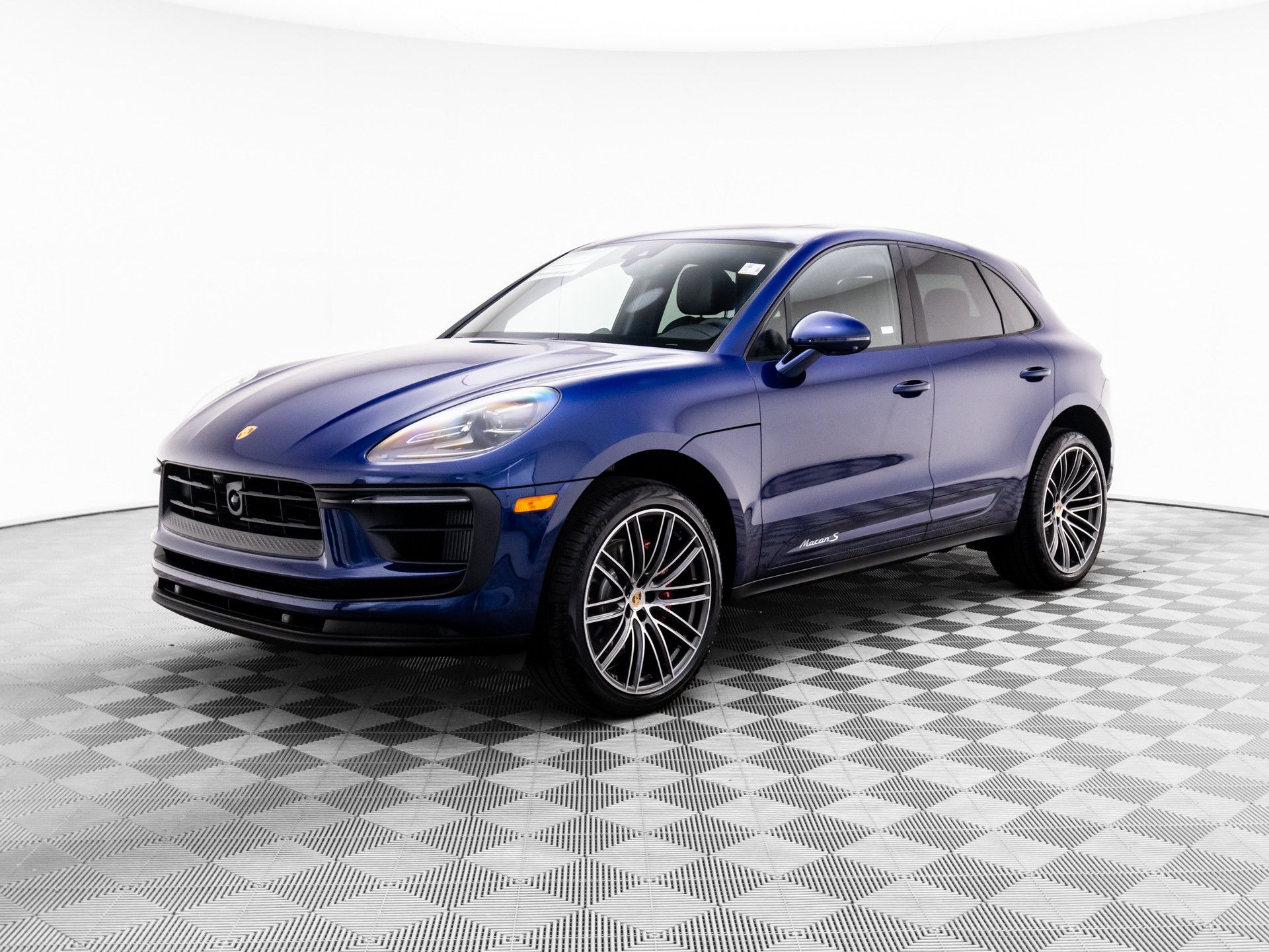 2026 Porsche Macan S