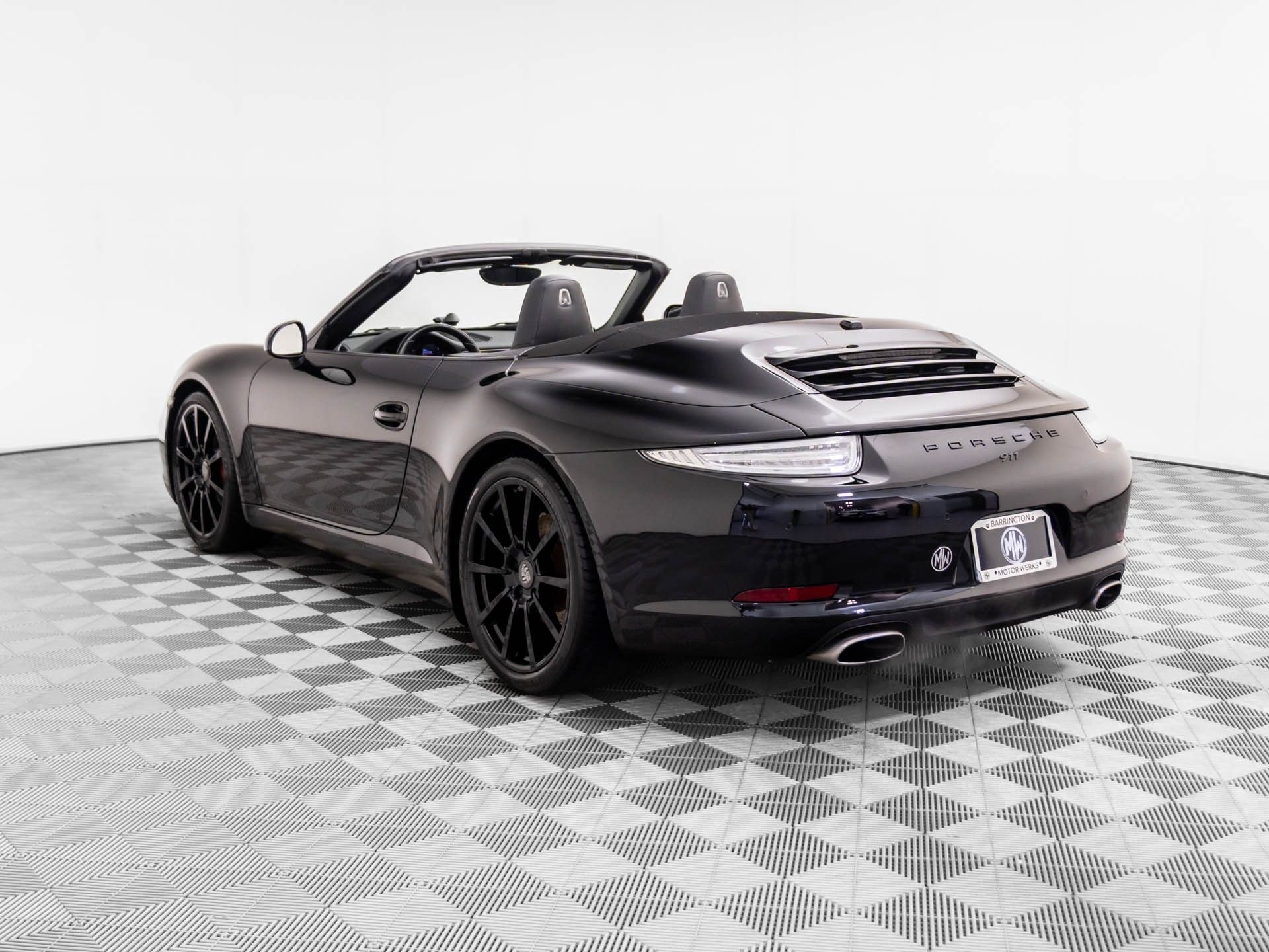 2013 Porsche 911 Cabriolet photo 3