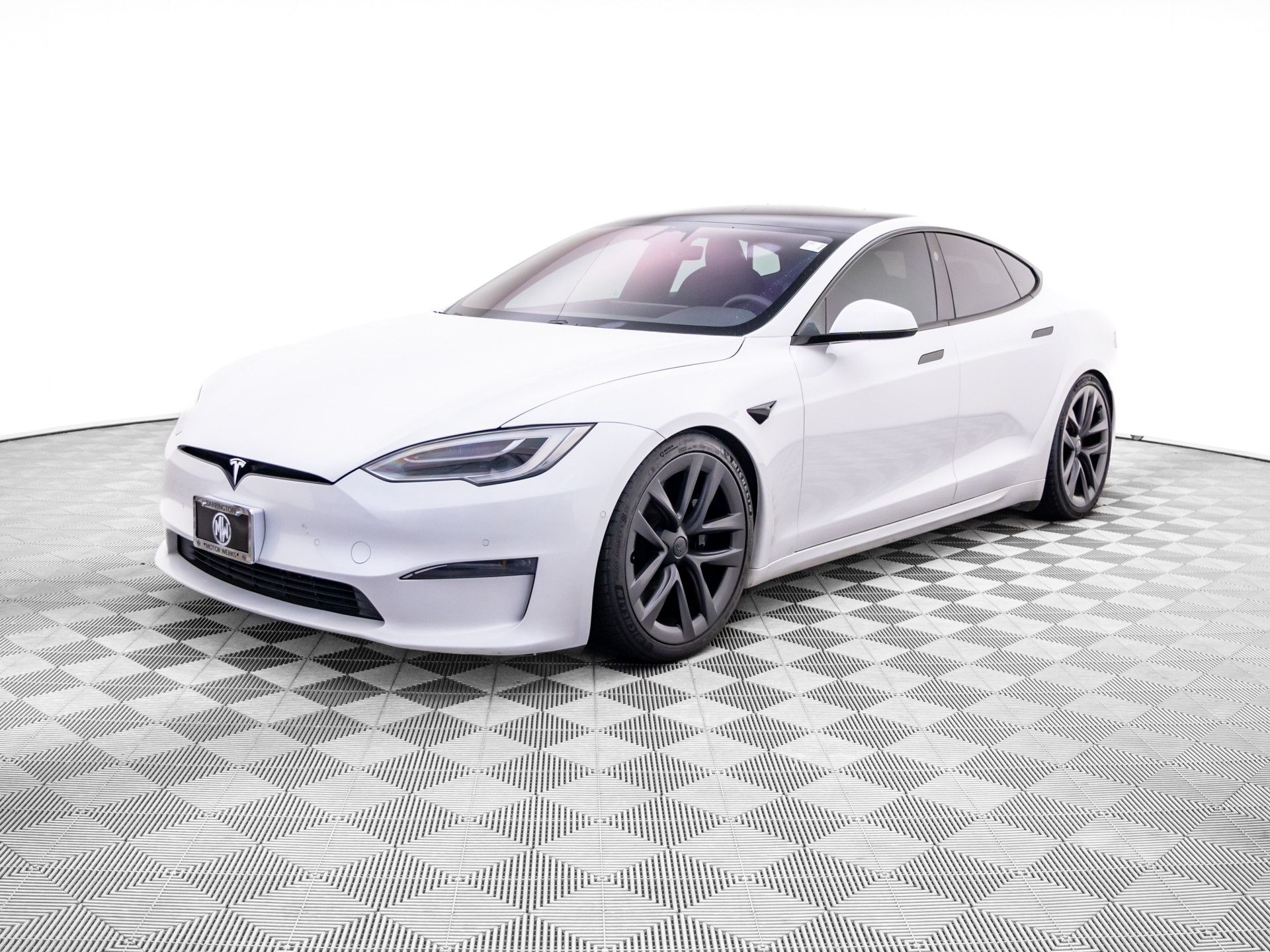 2021 Tesla Model S Plaid's photo