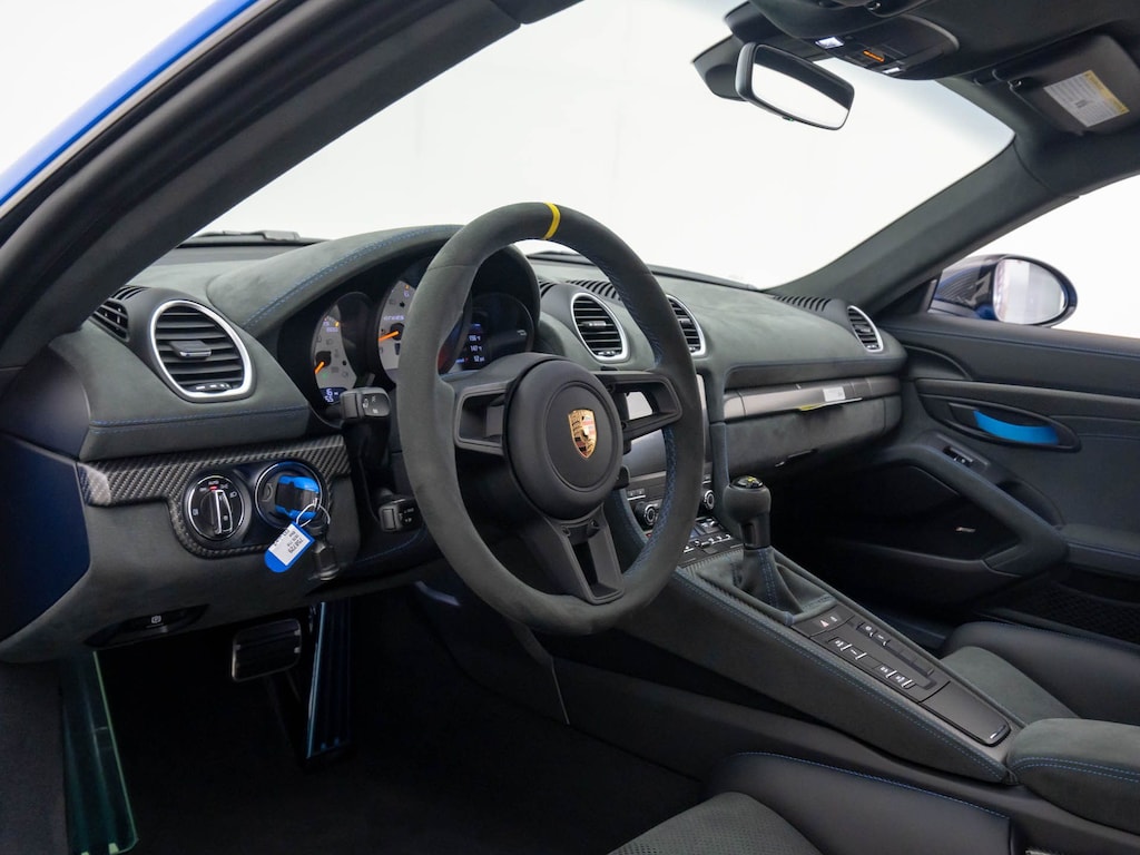 New 2025 Porsche 718 Cayman GT4 RS Coupe