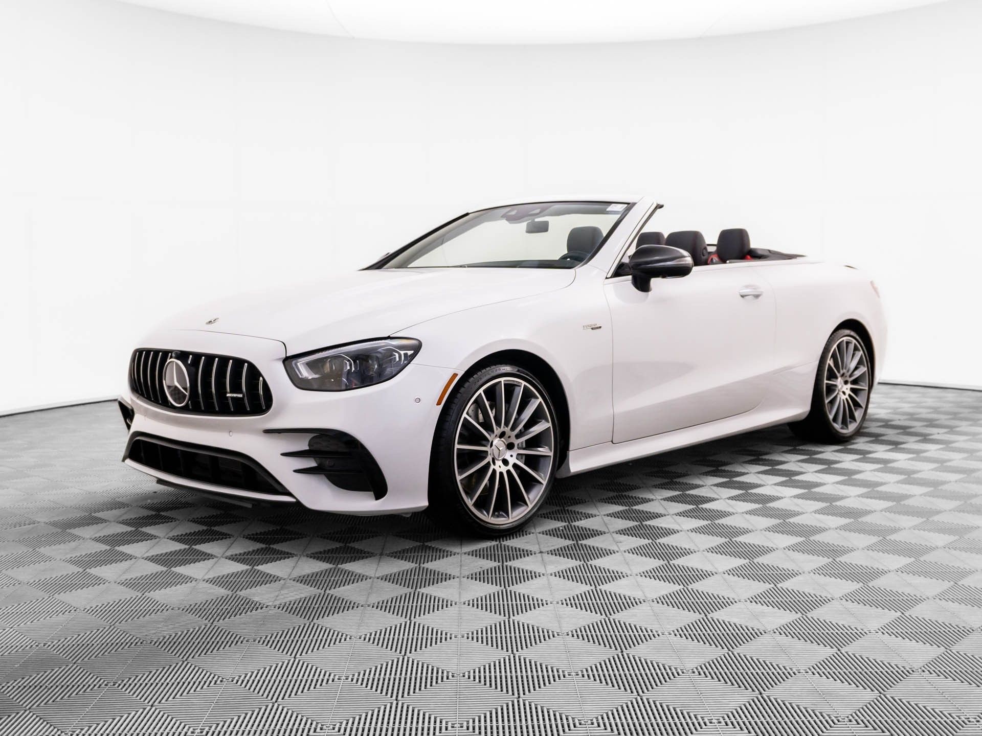 2022 Mercedes-Benz E-Class AMG E 53's photo