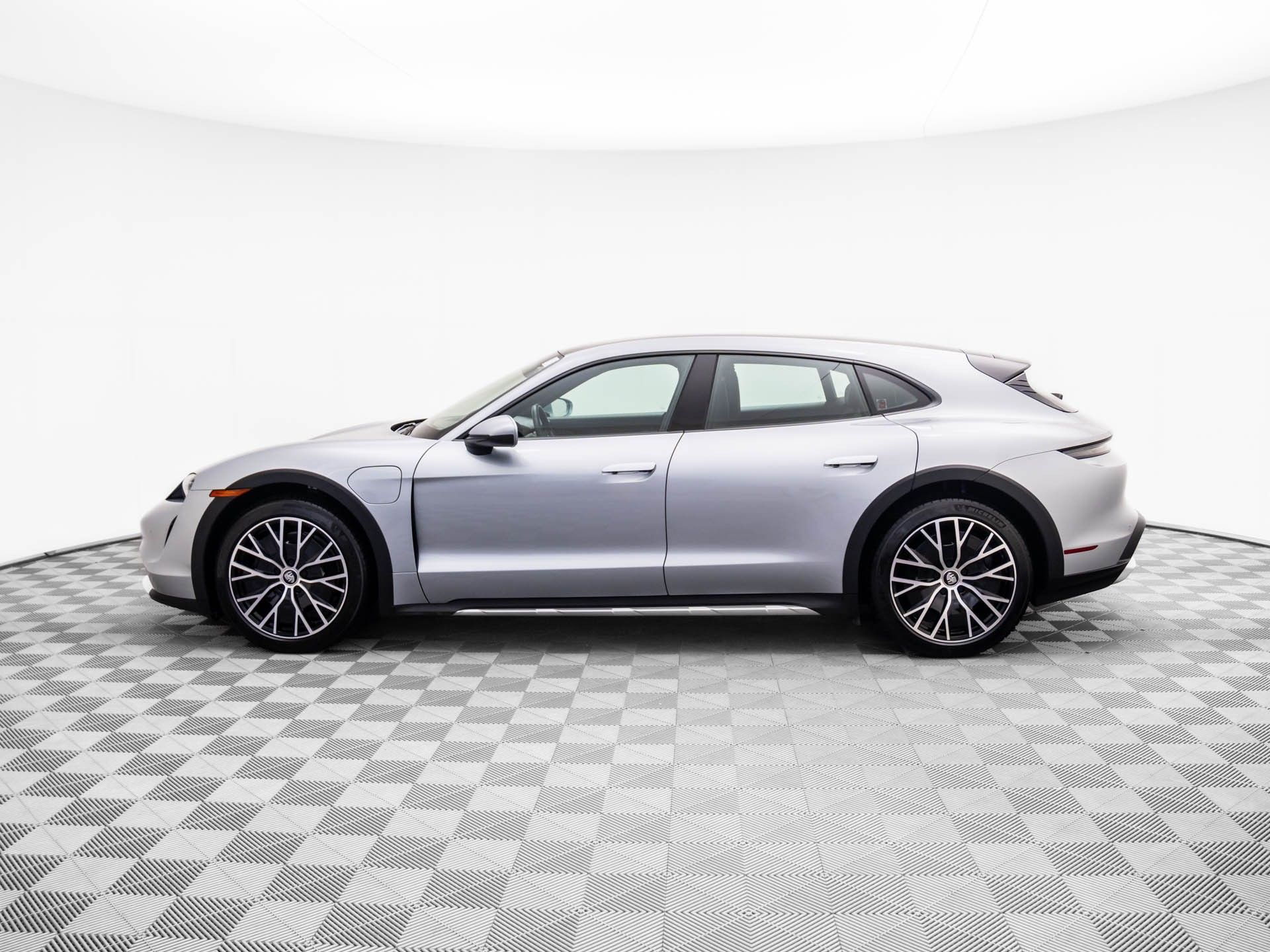 Certified 2022 Porsche Taycan Base with VIN WP0BA2Y10NSA67551 for sale in Barrington, IL