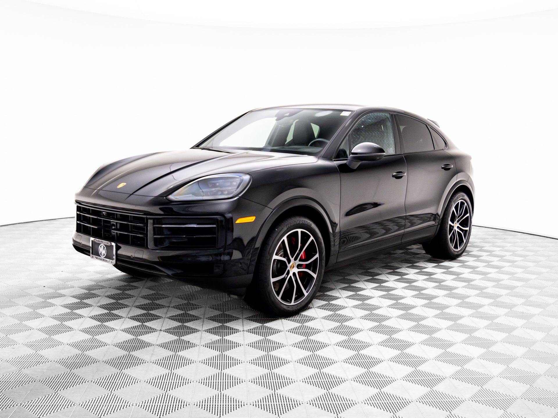 2024 Porsche Cayenne Coup S's photo