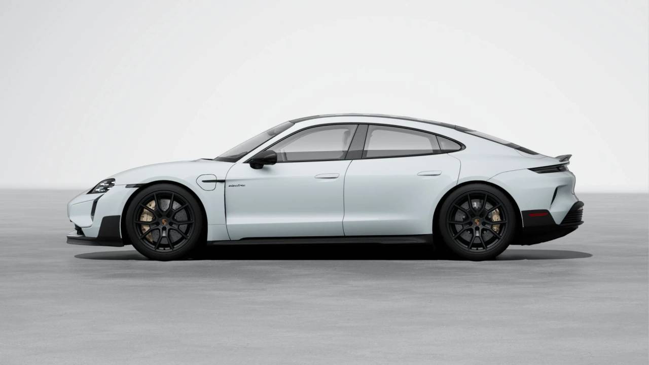 2025 Porsche Taycan Turbo GT photo 2