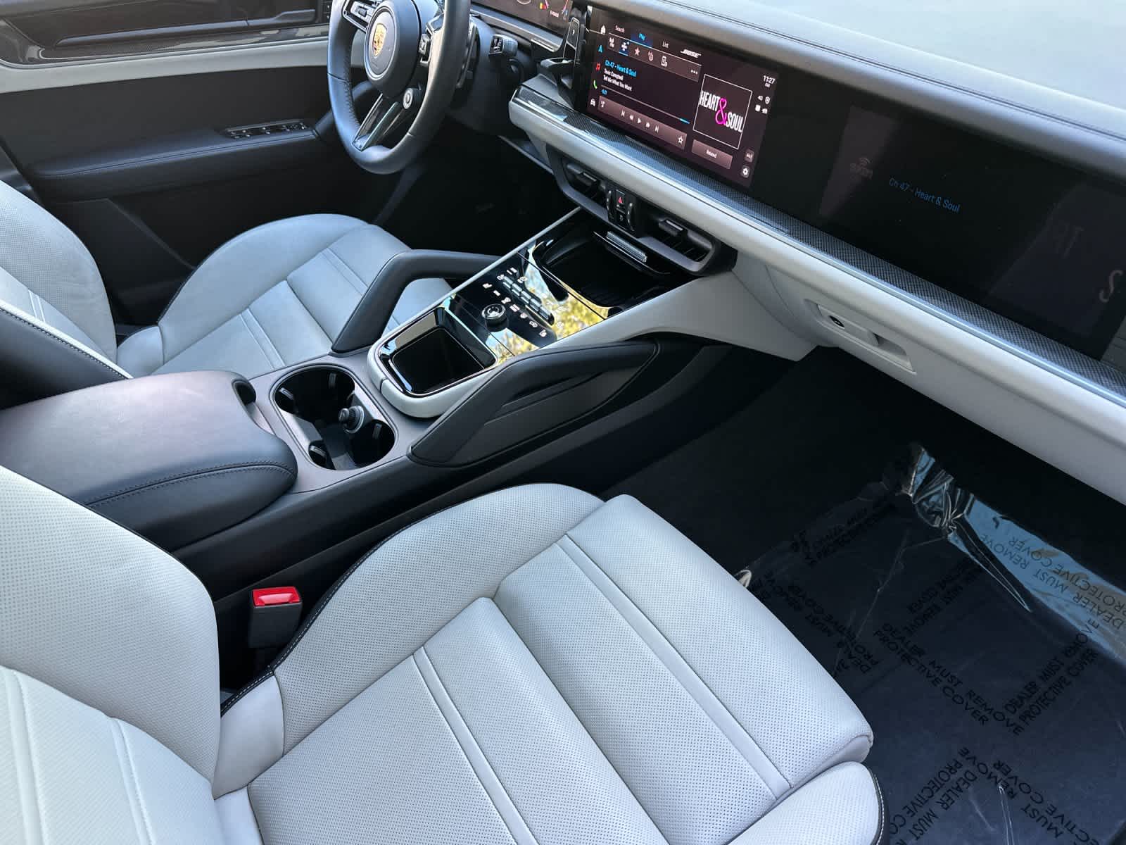 Thumbnail: 2025 Porsche Cayenne - 17