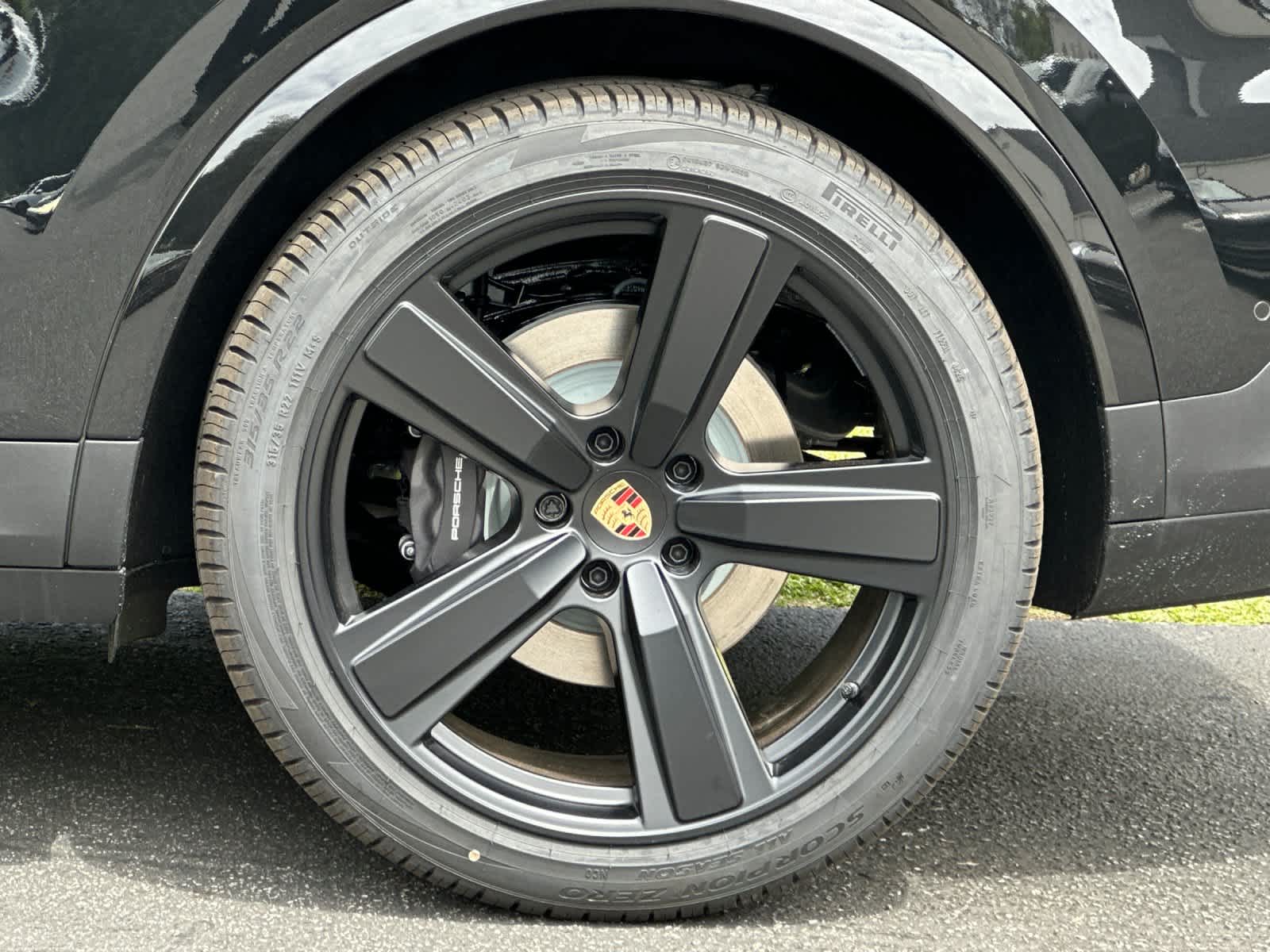 Thumbnail: 2026 Porsche Cayenne - 32