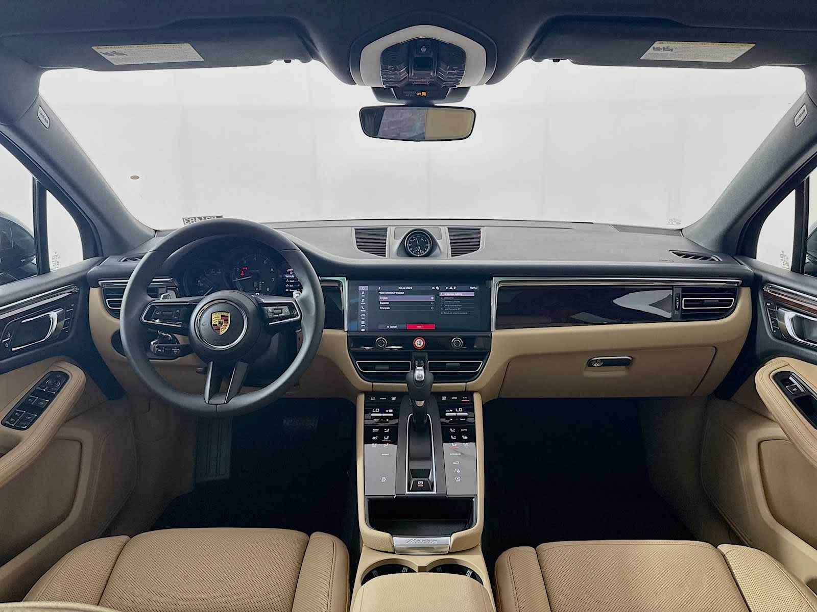 Thumbnail: 2026 Porsche Macan - 27