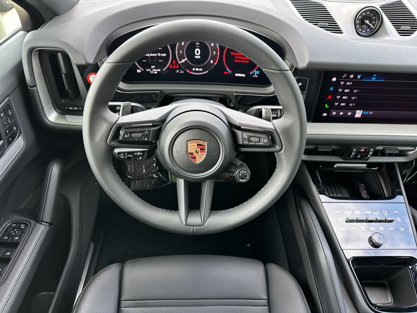 Thumbnail: 2026 Porsche Cayenne - 15