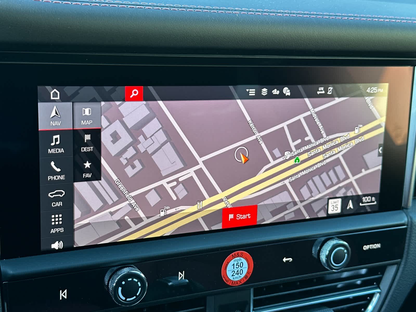 Thumbnail: 2026 Porsche Macan - 22