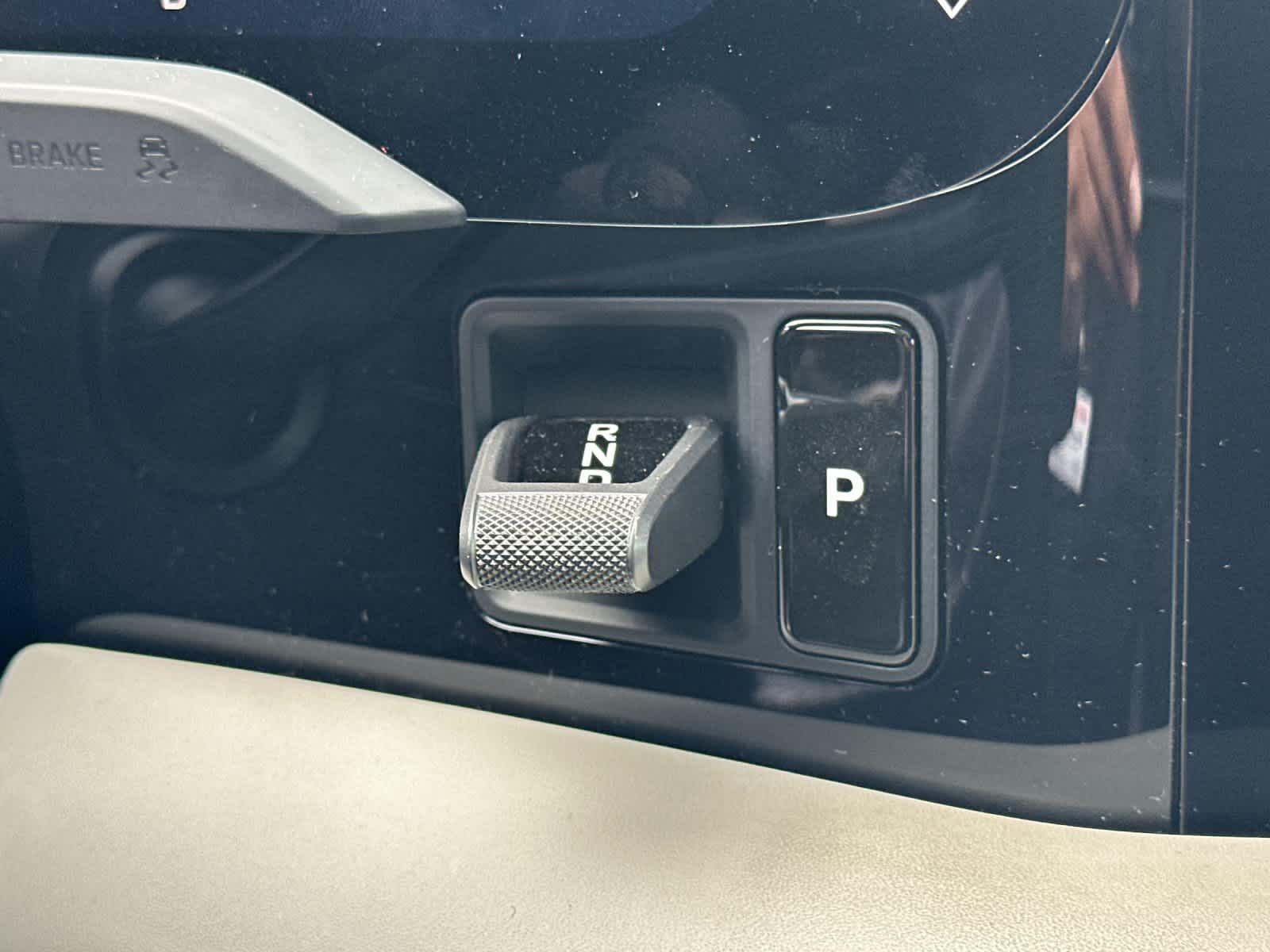 Thumbnail: 2022 Porsche Taycan - 24