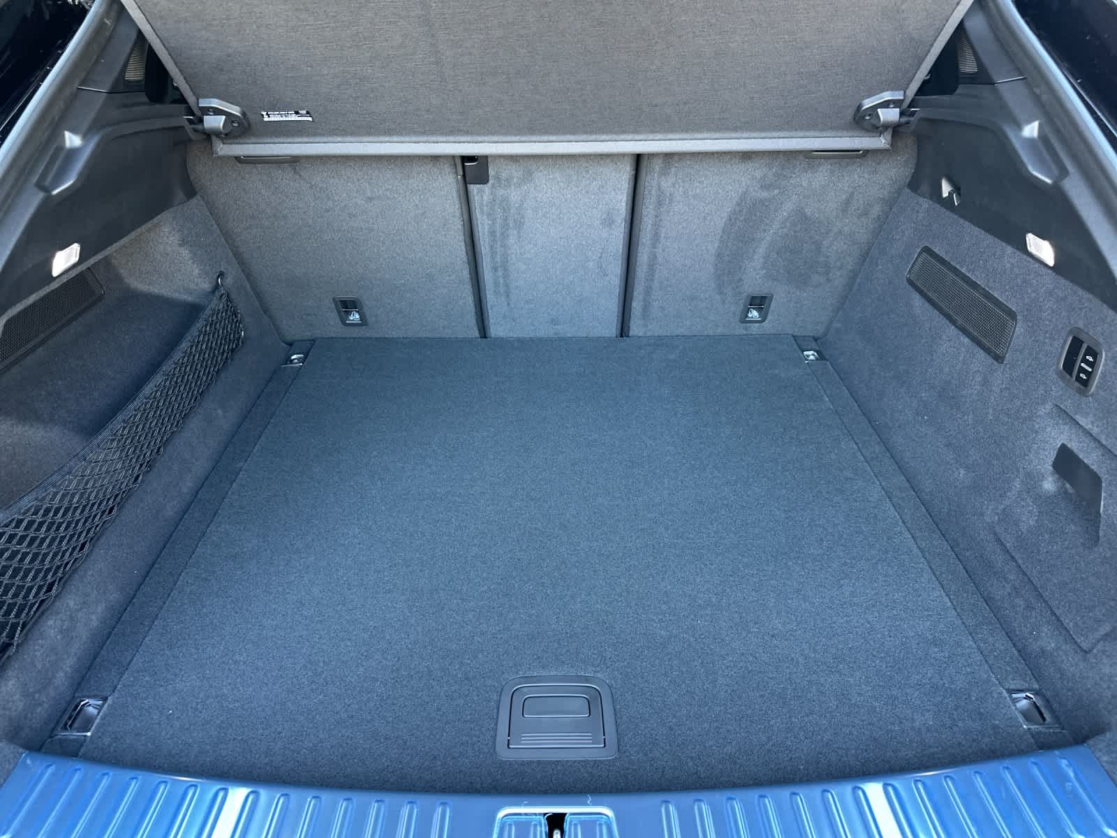 Thumbnail: 2026 Porsche Cayenne - 16