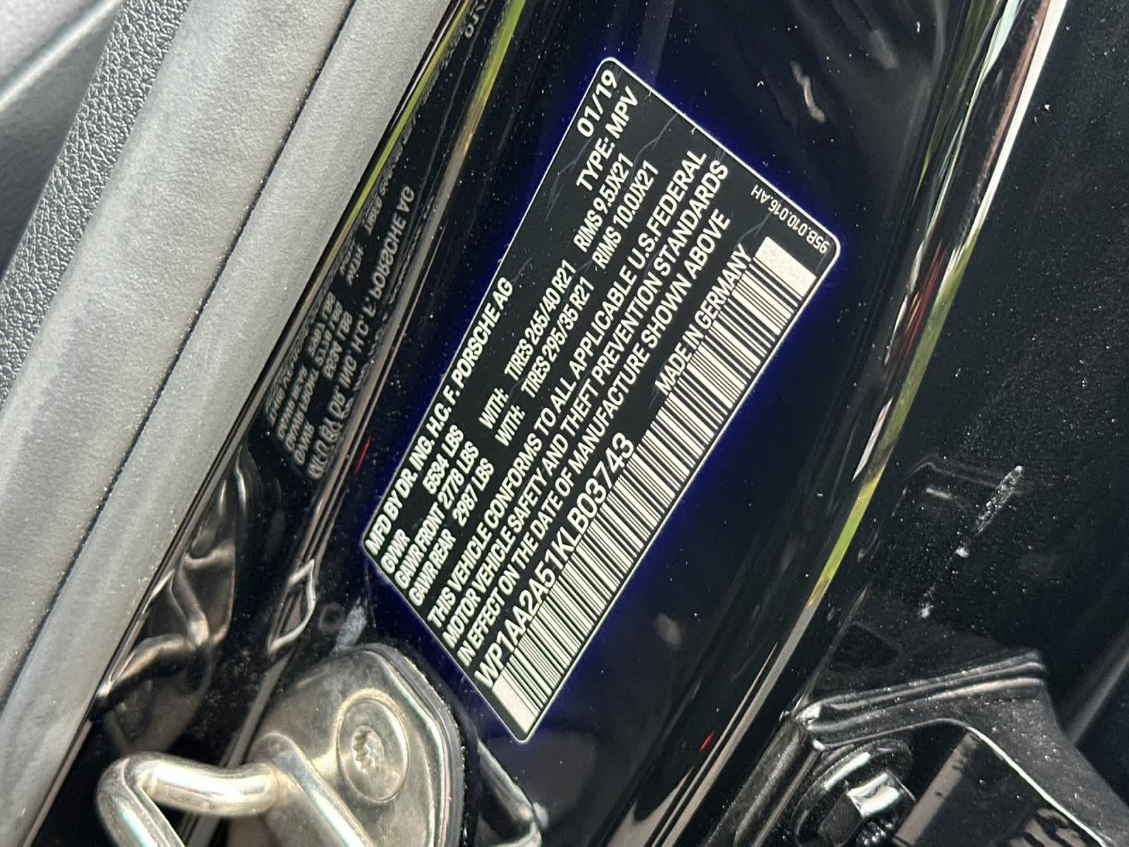 Thumbnail: 2019 Porsche Macan - 34