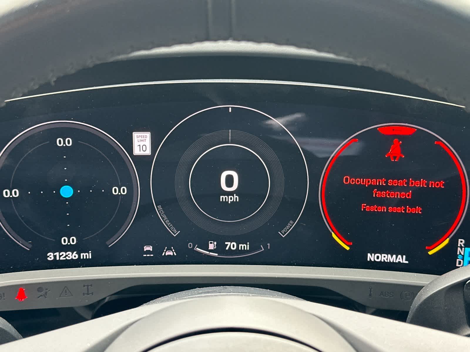 Thumbnail: 2022 Porsche Taycan - 29