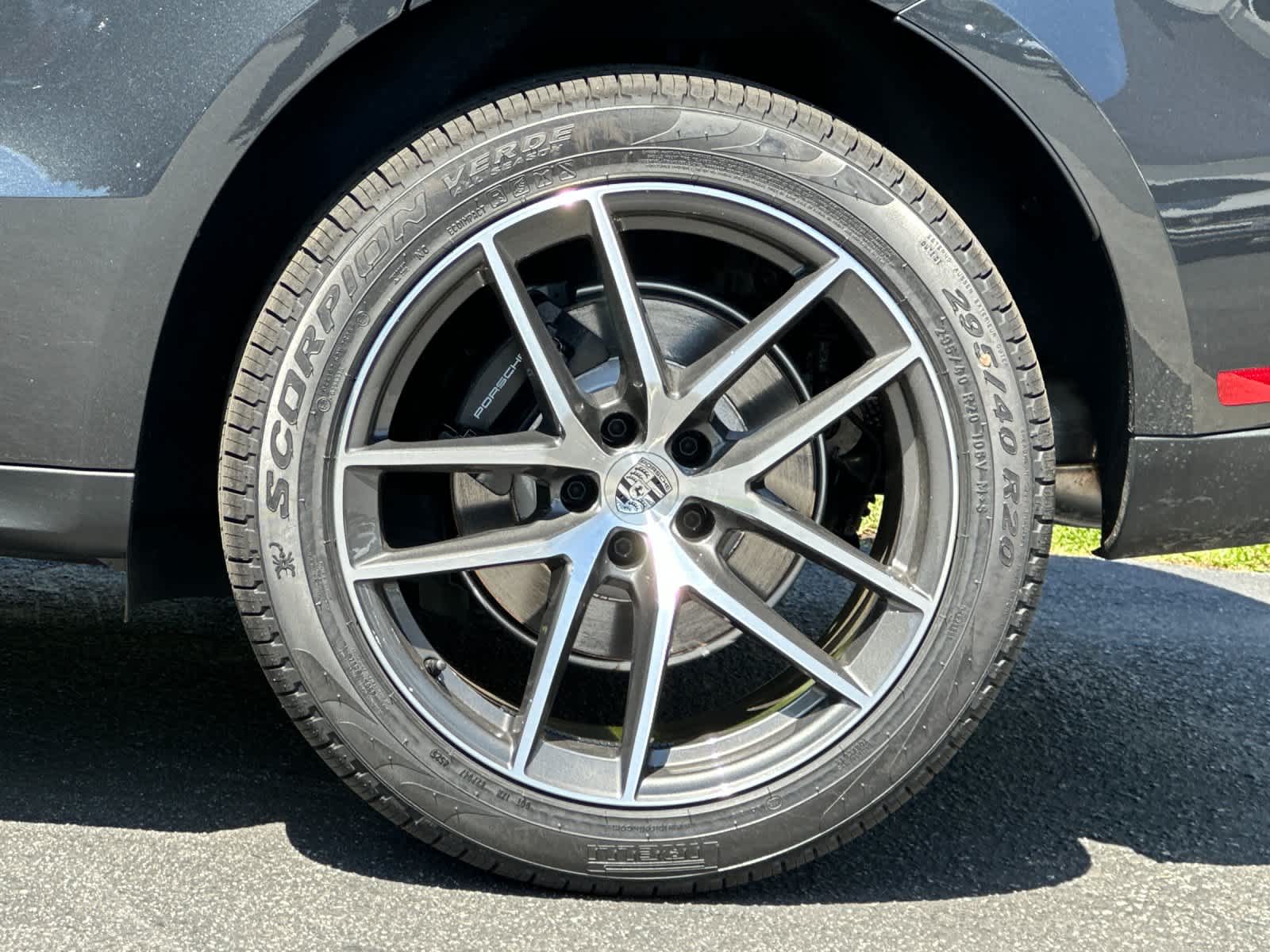 Thumbnail: 2026 Porsche Macan - 31