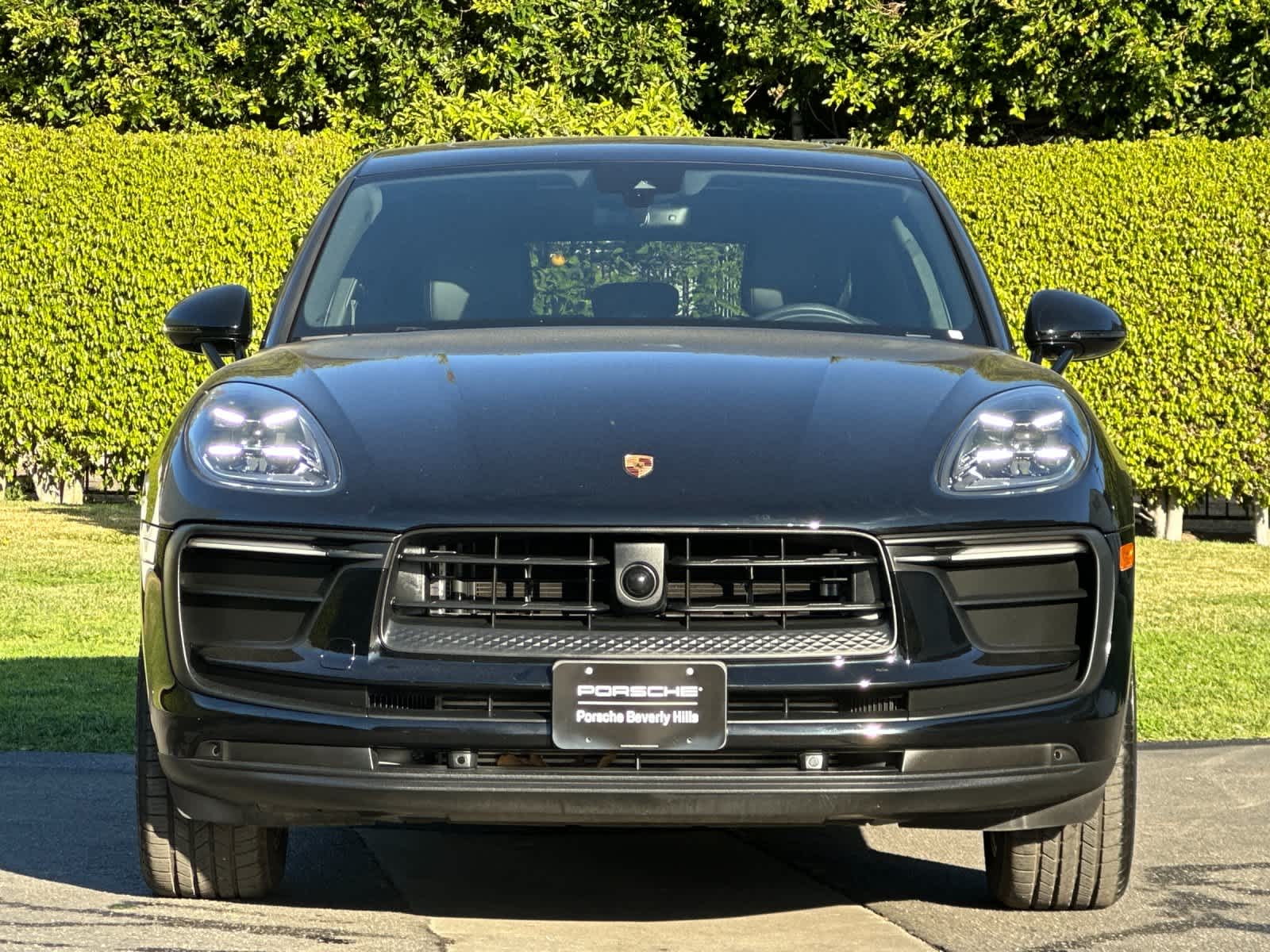 Thumbnail: 2025 Porsche Macan - 11