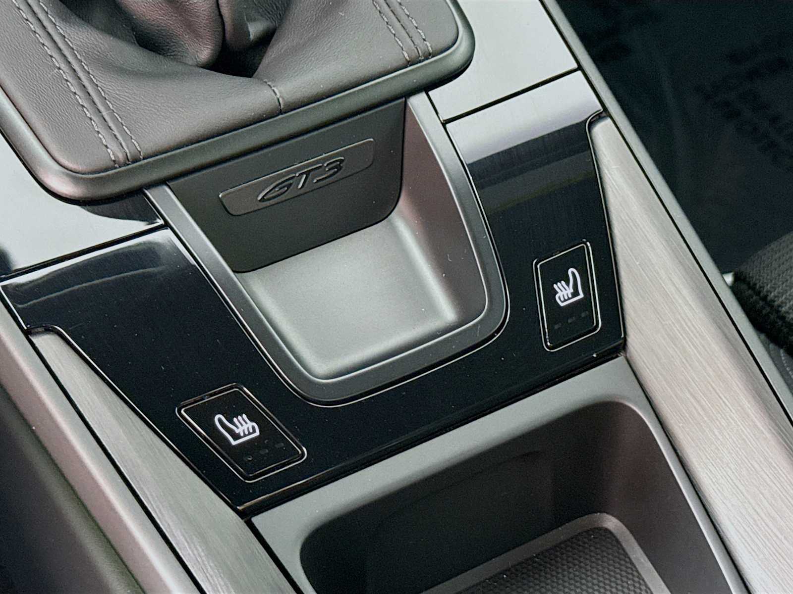 Thumbnail: 2023 Porsche 911 - 17