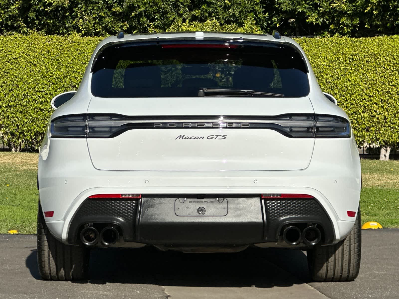 Thumbnail: 2025 Porsche Macan - 7