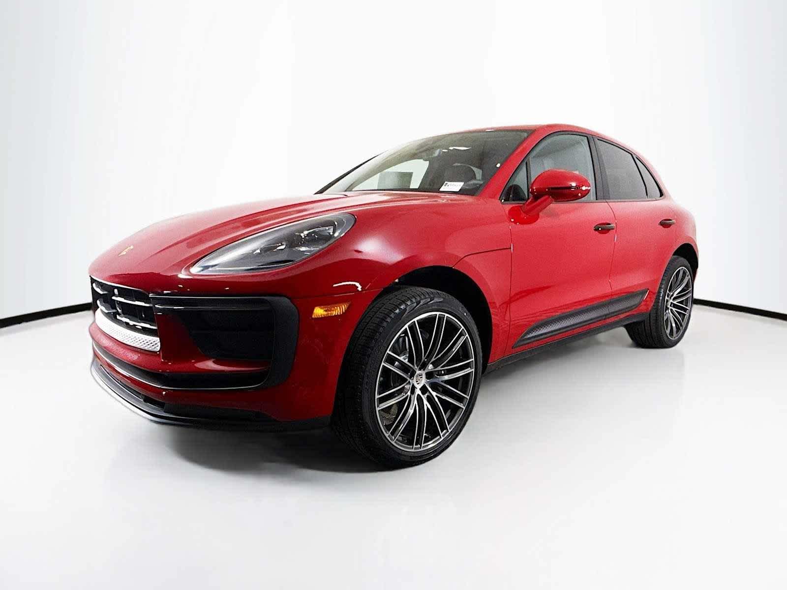 Thumbnail: 2025 Porsche Macan - 1