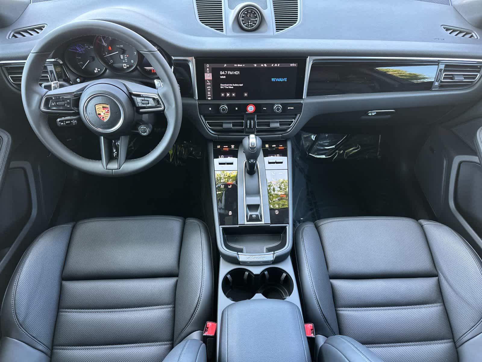 Thumbnail: 2026 Porsche Macan - 6