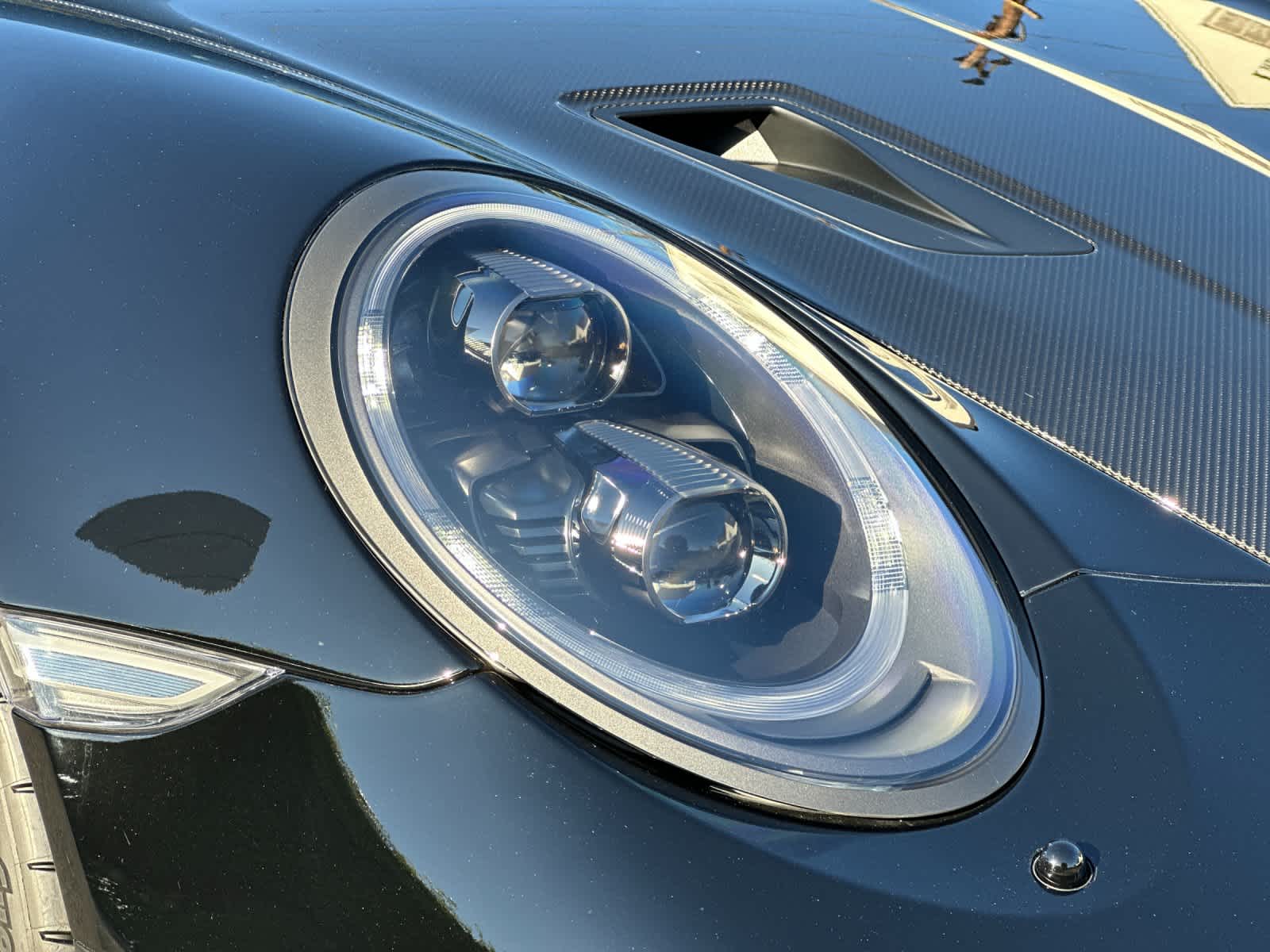 Thumbnail: 2018 Porsche 911 - 27