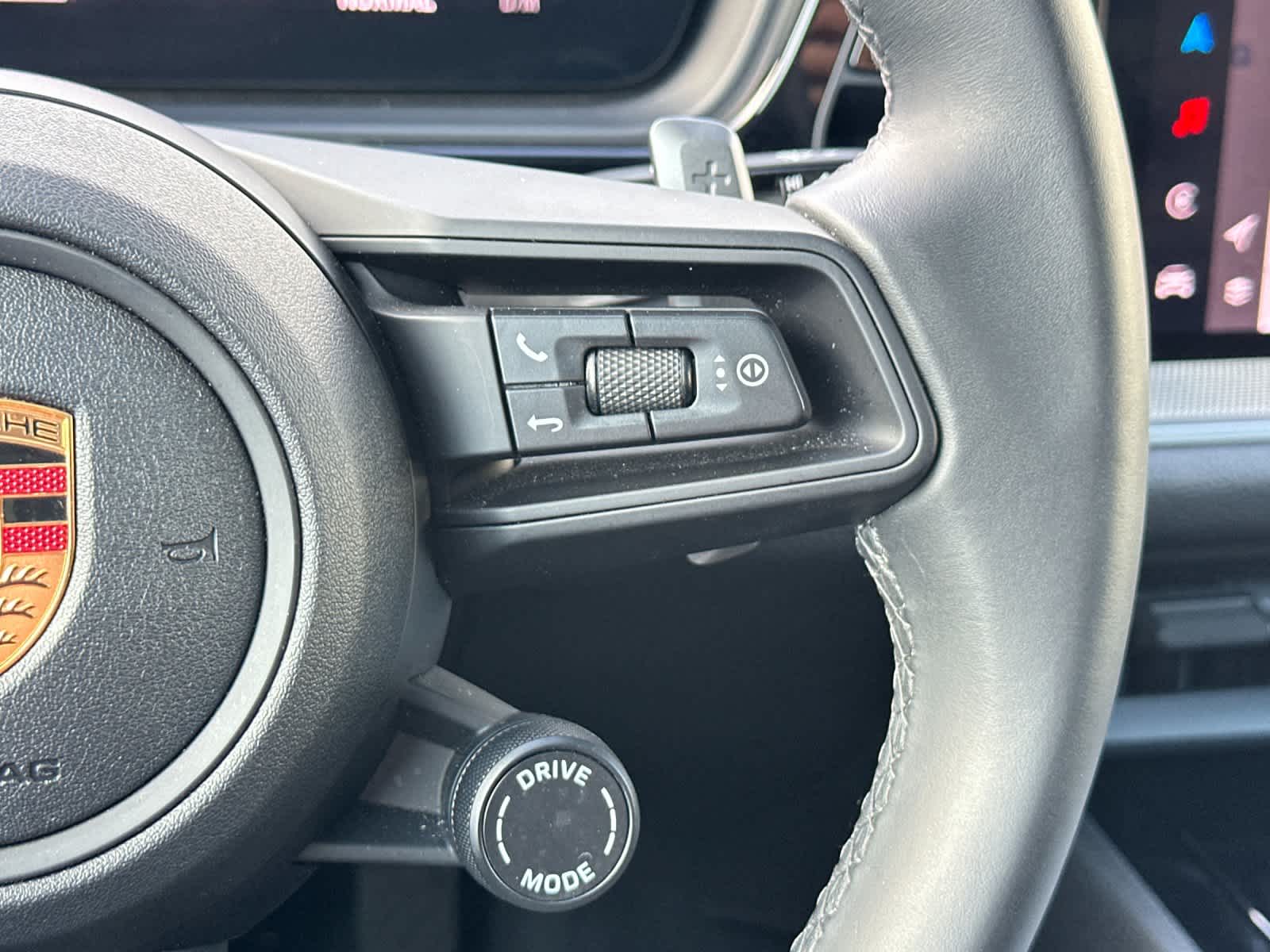 Thumbnail: 2025 Porsche Cayenne - 28