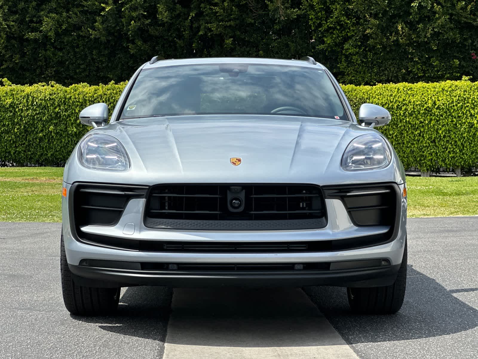 Thumbnail: 2026 Porsche Macan - 11
