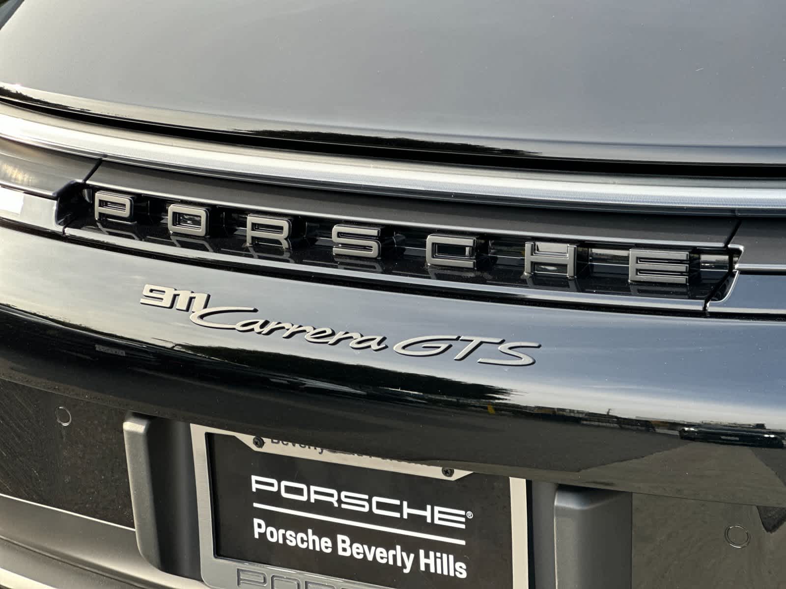 Thumbnail: 2026 Porsche 911 - 28