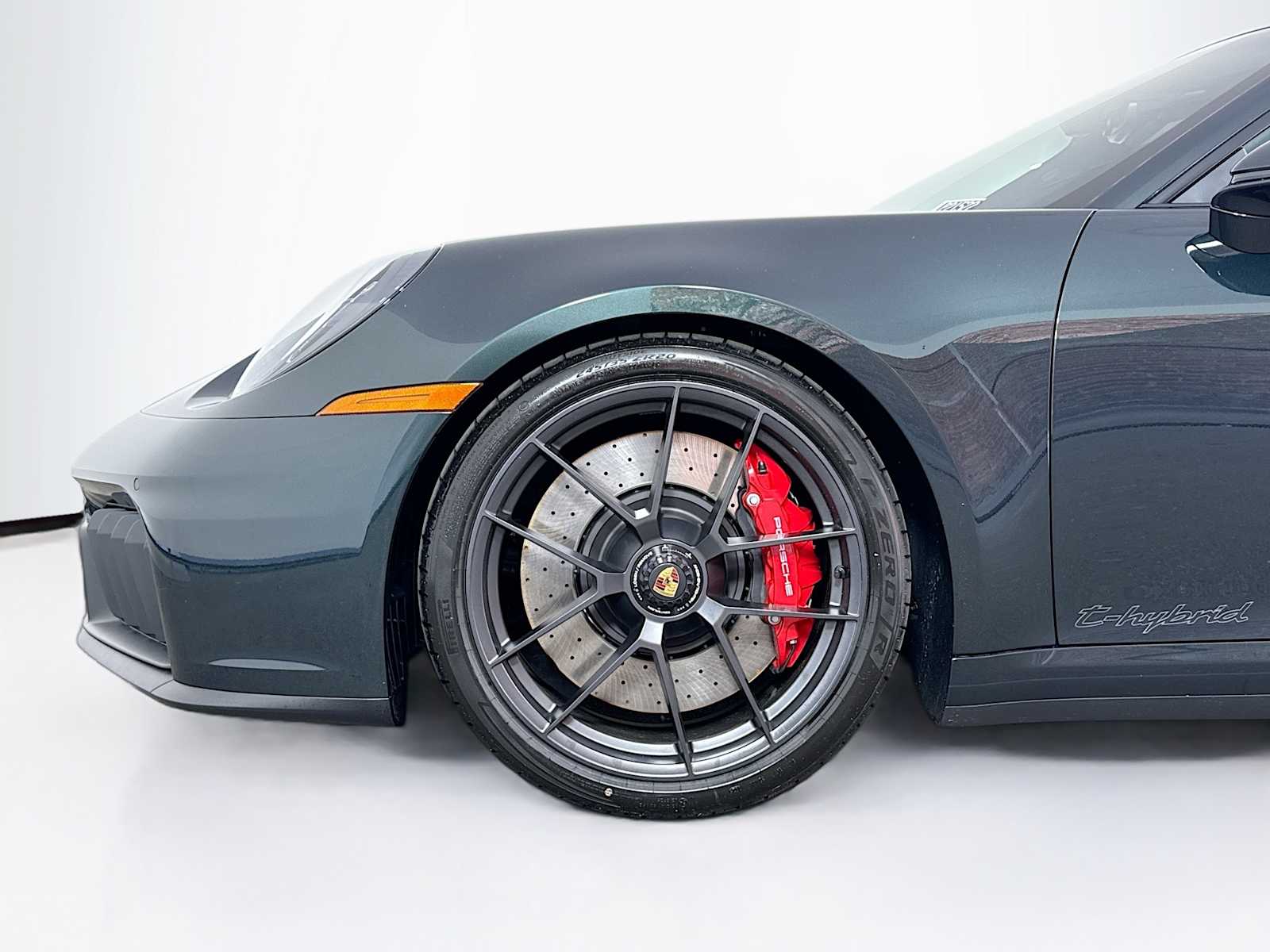 Thumbnail: 2026 Porsche 911 - 24