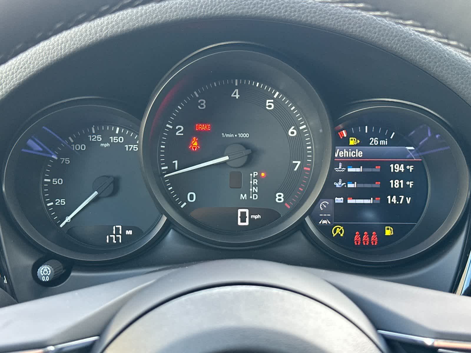 Thumbnail: 2026 Porsche Macan - 28