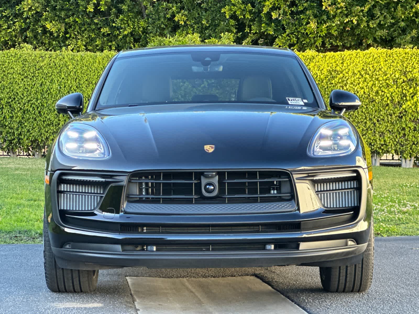 Thumbnail: 2025 Porsche Macan - 11