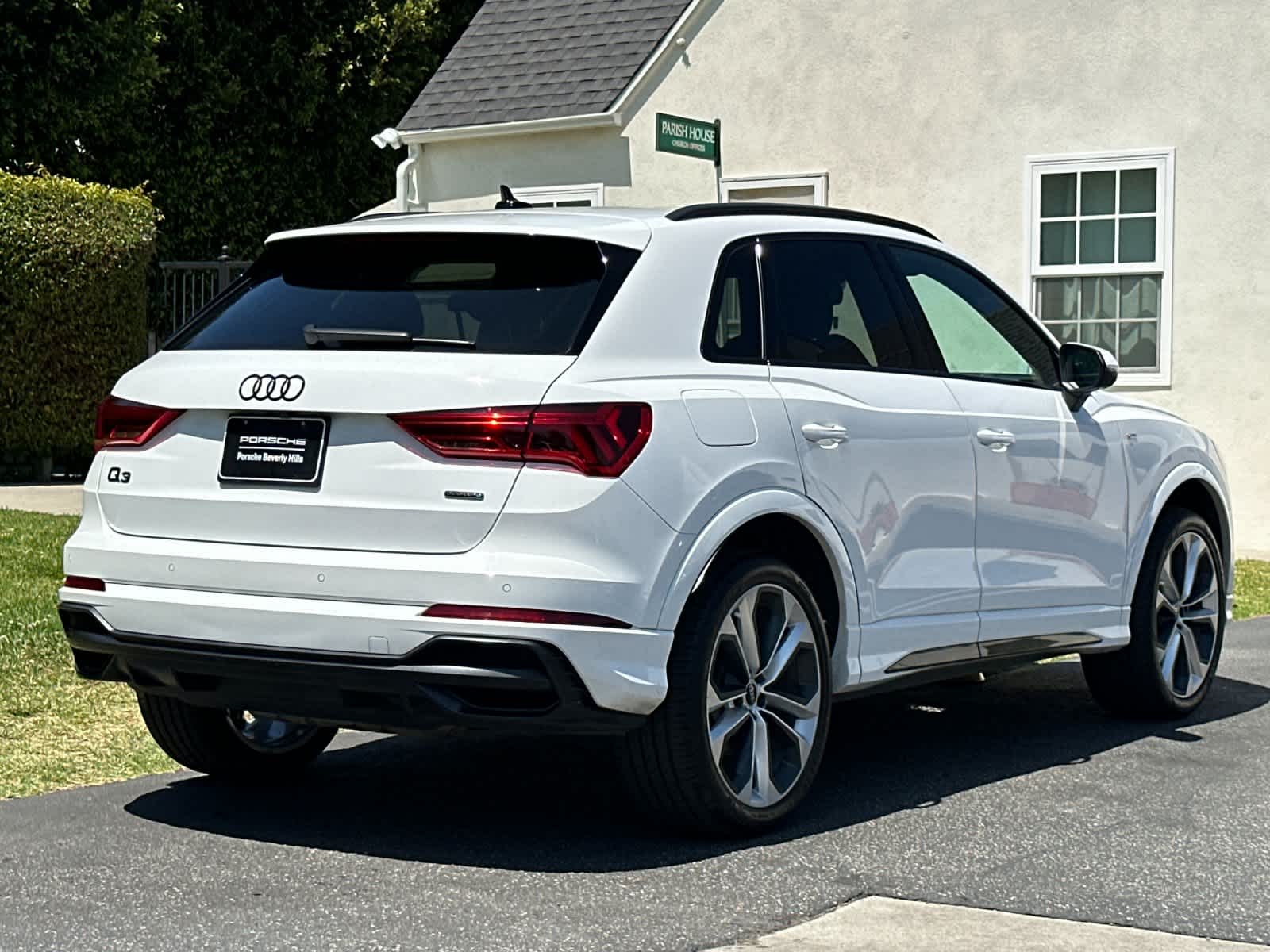 Thumbnail: 2022 Audi Q3 - 7