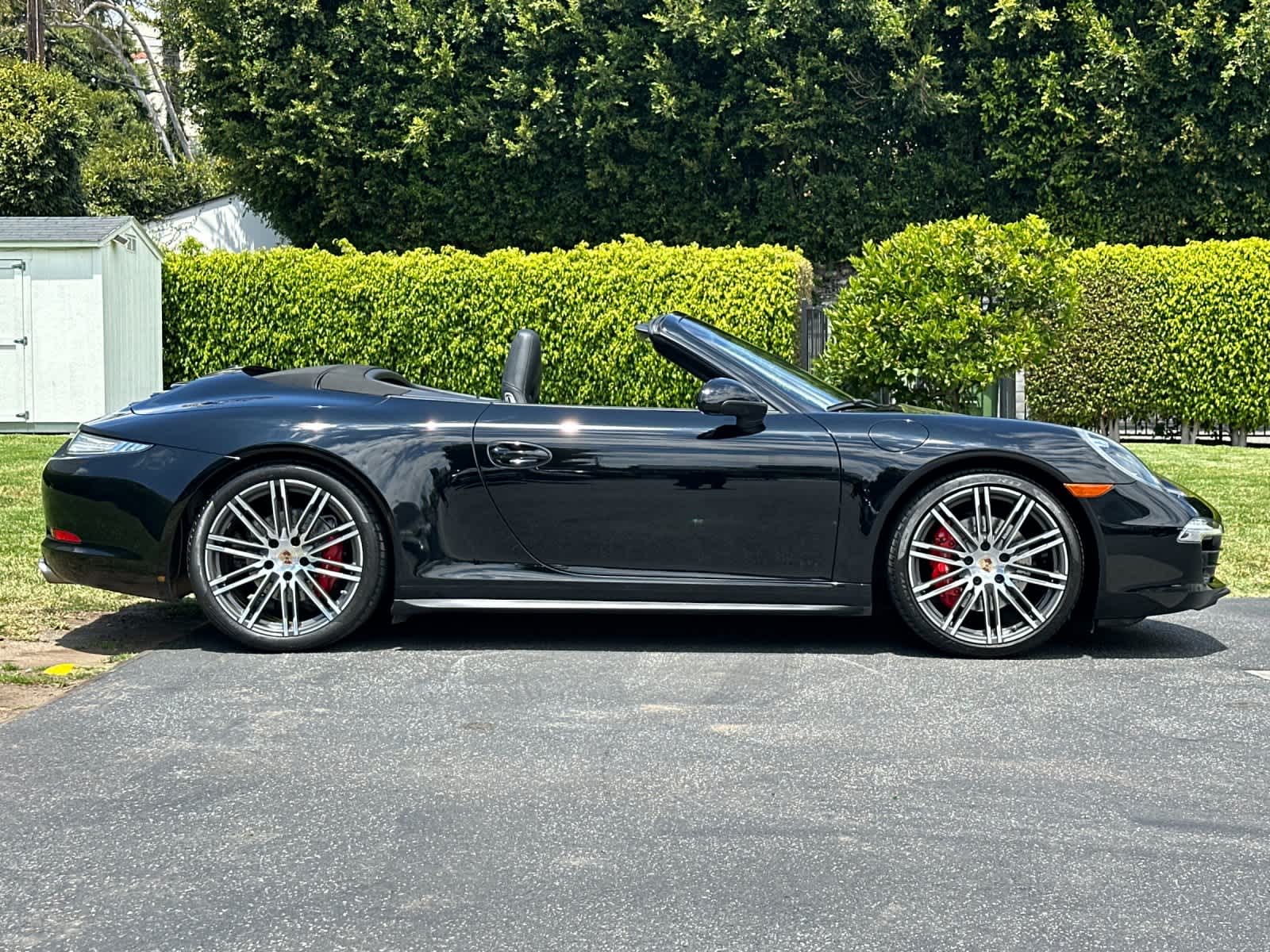 Thumbnail: 2015 Porsche 911 - 8