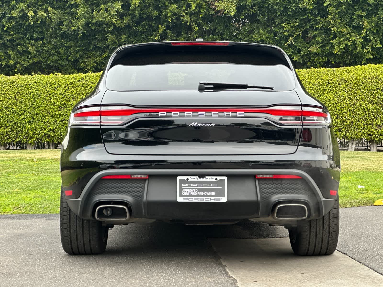 Thumbnail: 2025 Porsche Macan - 7