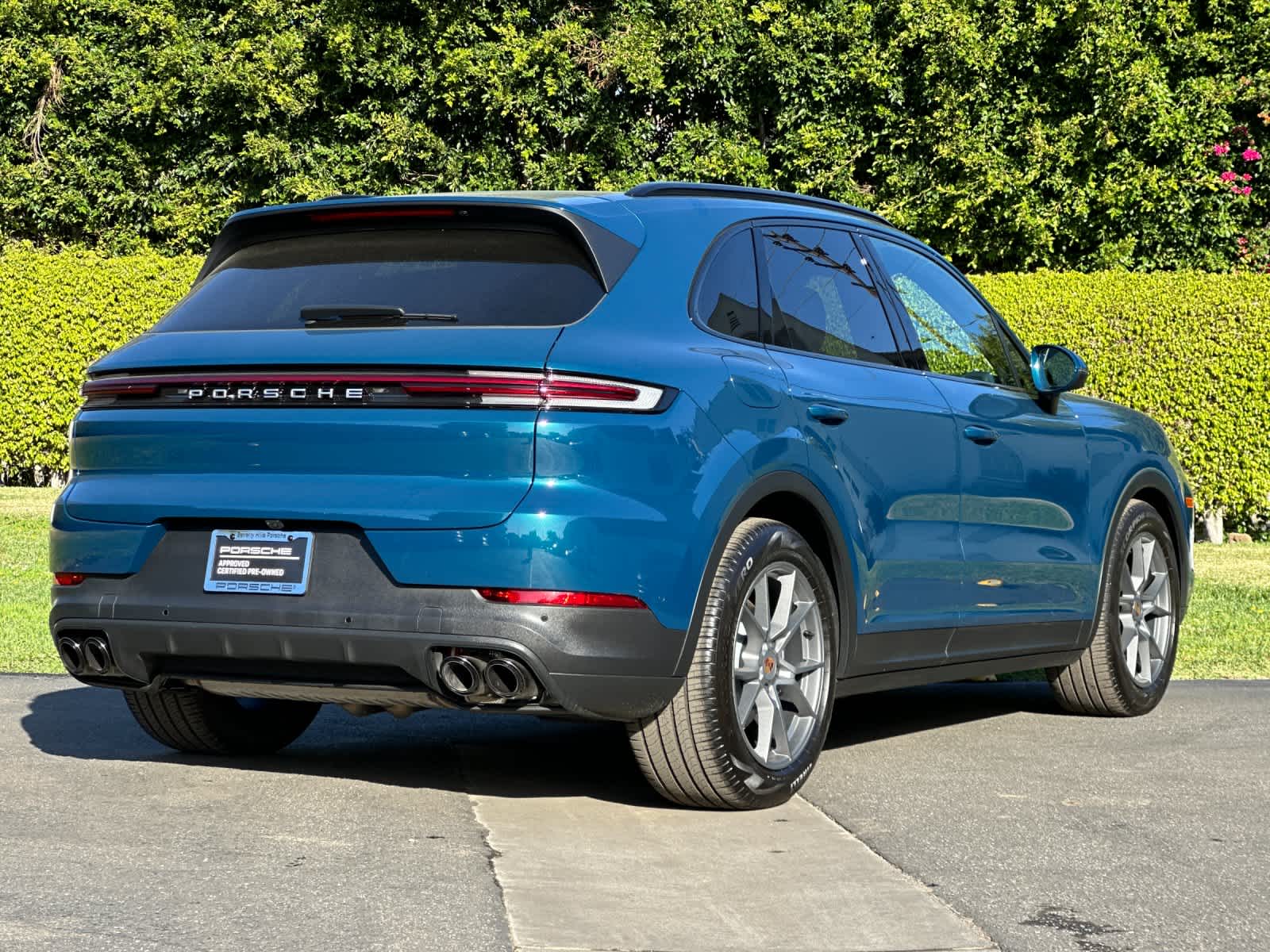 Thumbnail: 2025 Porsche Cayenne - 8