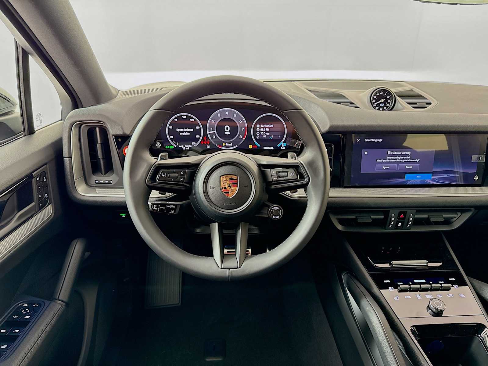 Thumbnail: 2026 Porsche Cayenne - 18