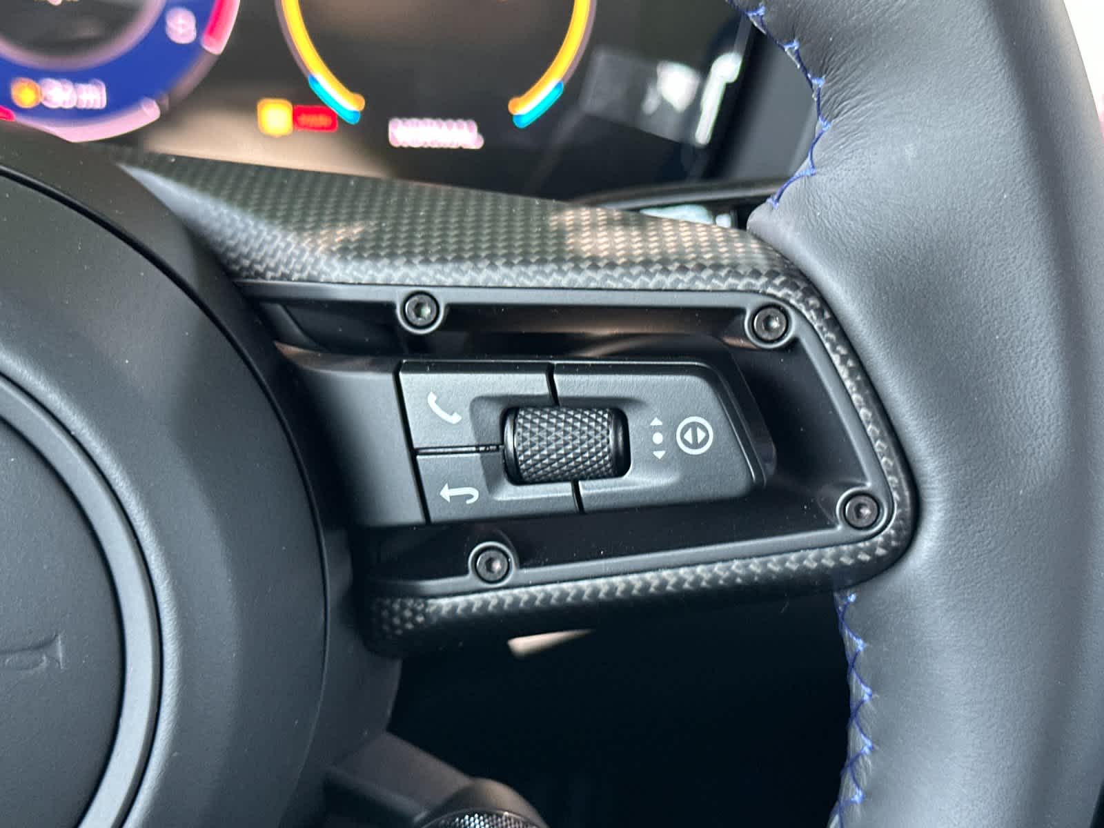 Thumbnail: 2026 Porsche 911 - 27