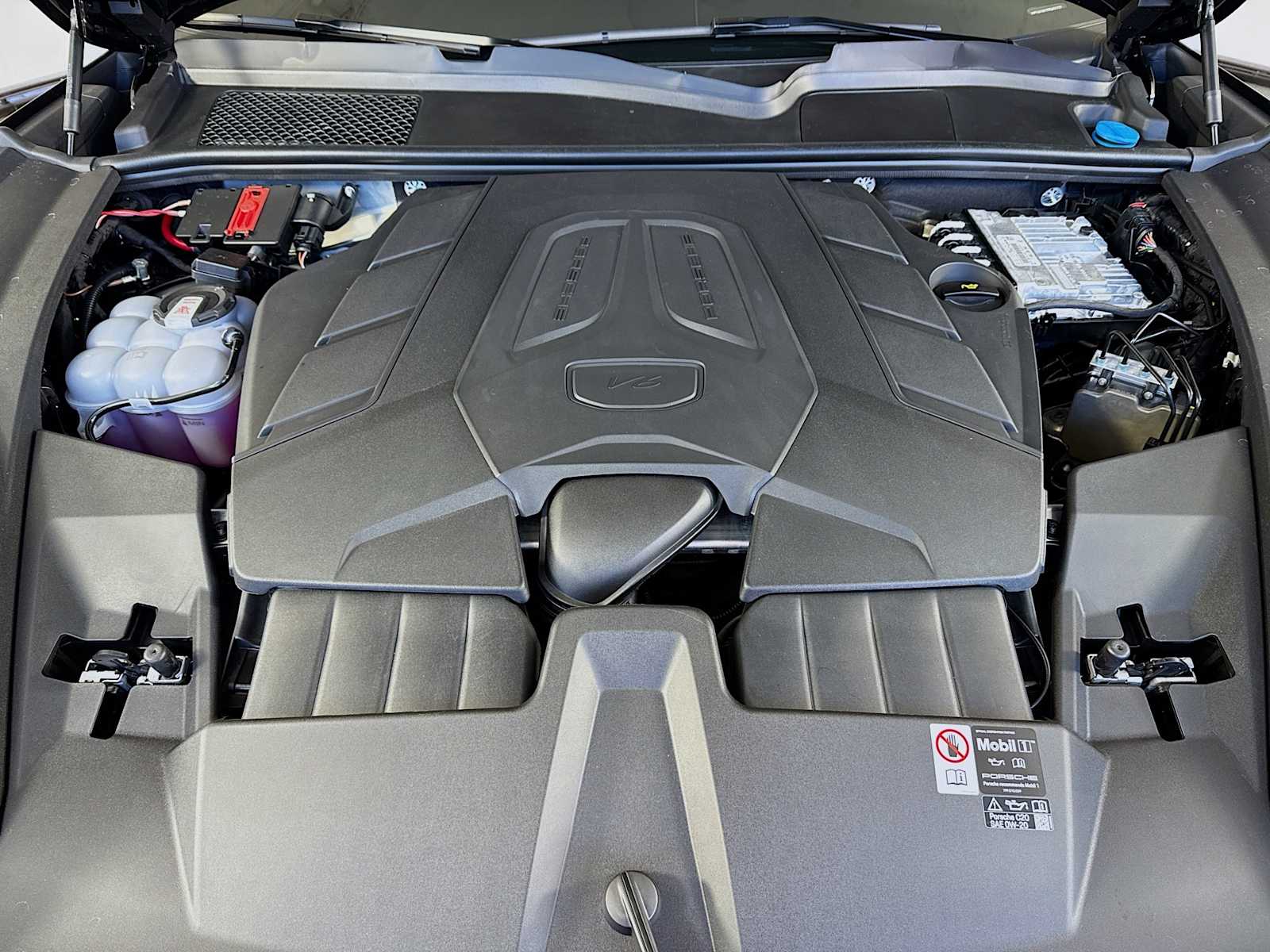 Thumbnail: 2026 Porsche Cayenne - 23