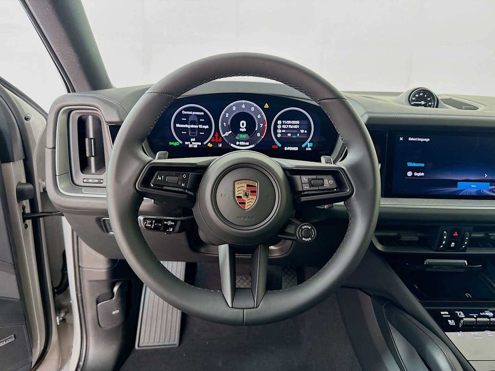 Thumbnail: 2026 Porsche Cayenne - 12