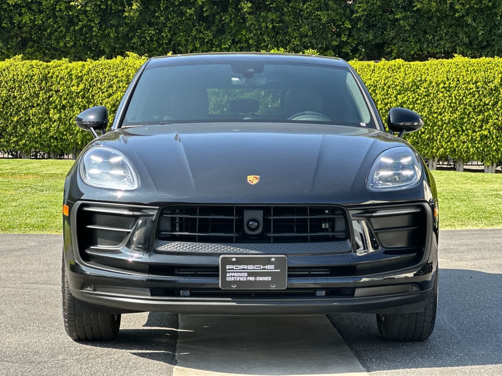 Thumbnail: 2025 Porsche Macan - 11