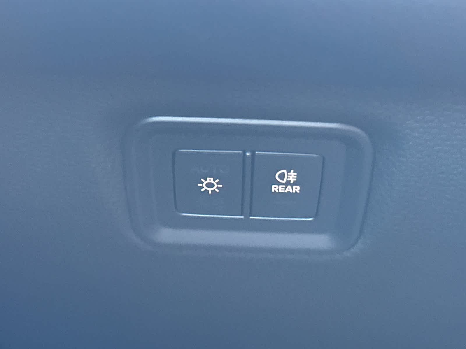 Thumbnail: 2026 Porsche Cayenne - 31