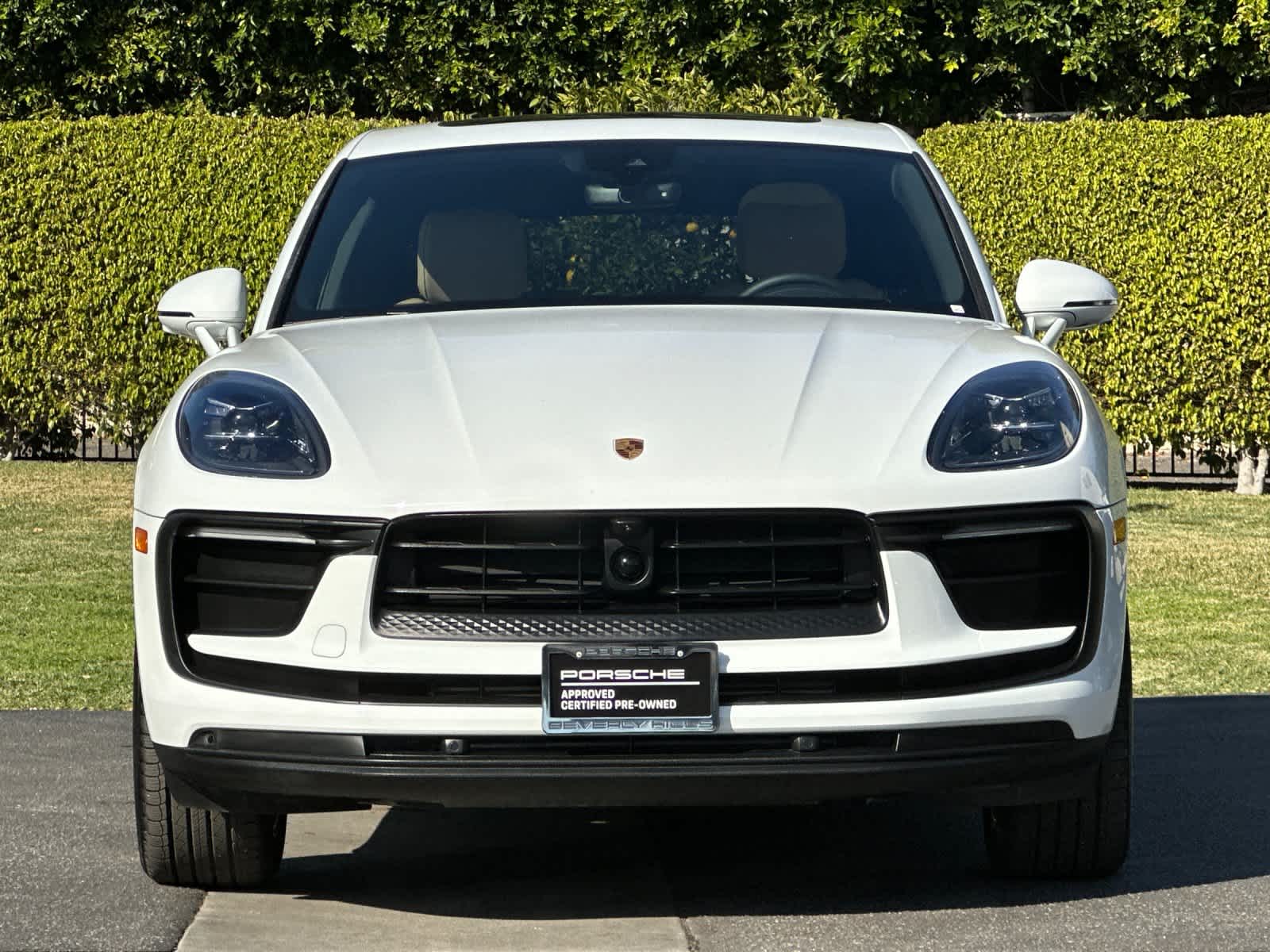 Thumbnail: 2025 Porsche Macan - 11