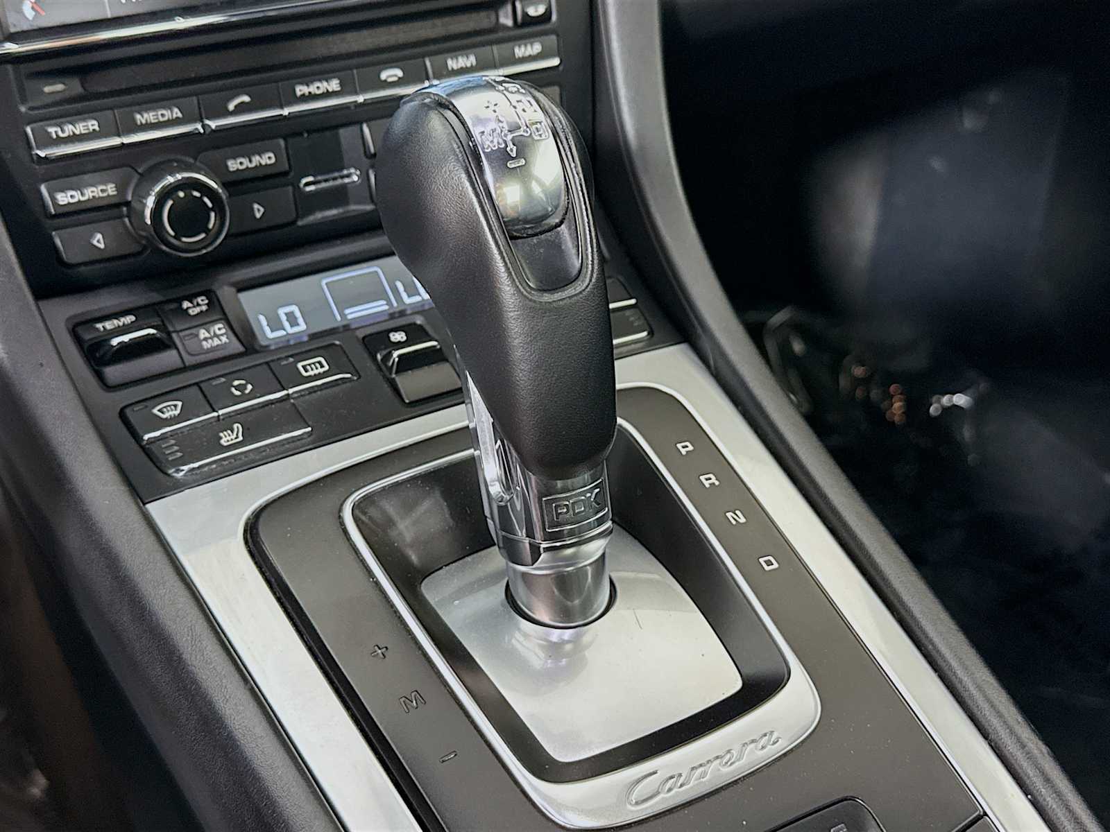 Thumbnail: 2013 Porsche 911 - 14