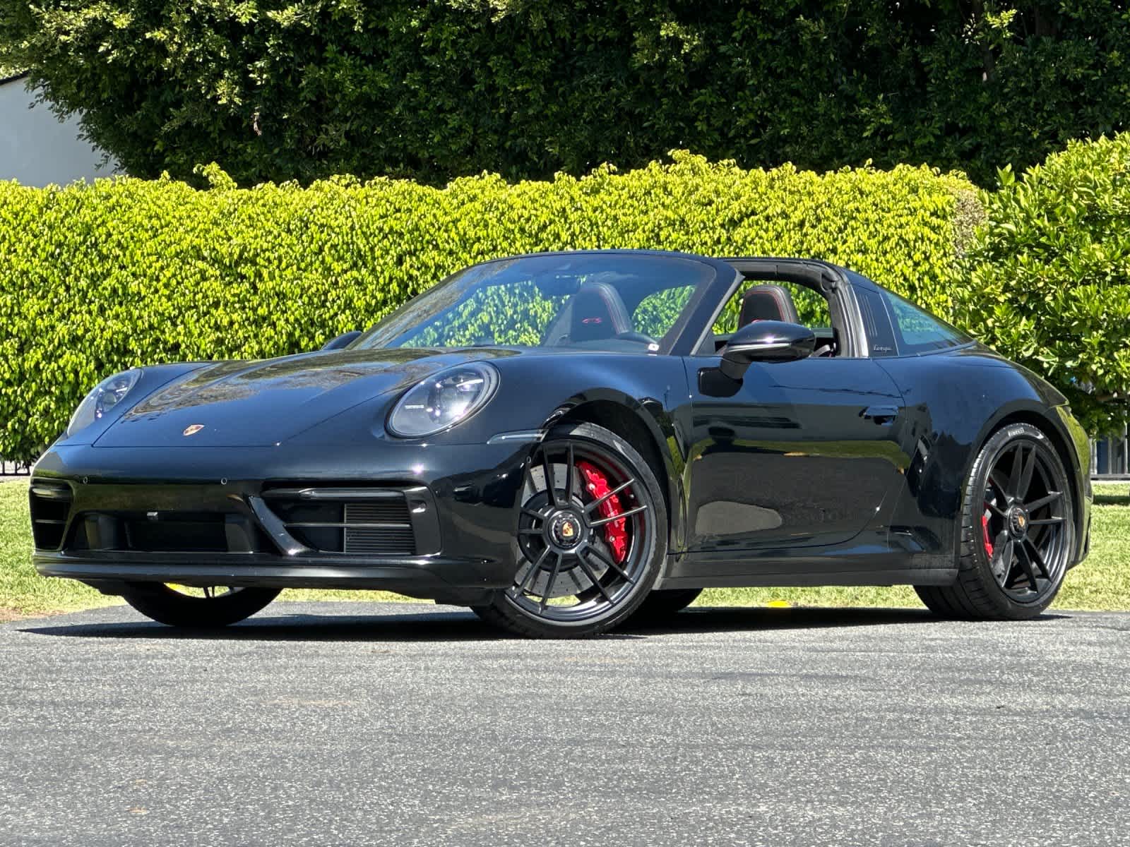 Thumbnail: 2023 Porsche 911 - 1