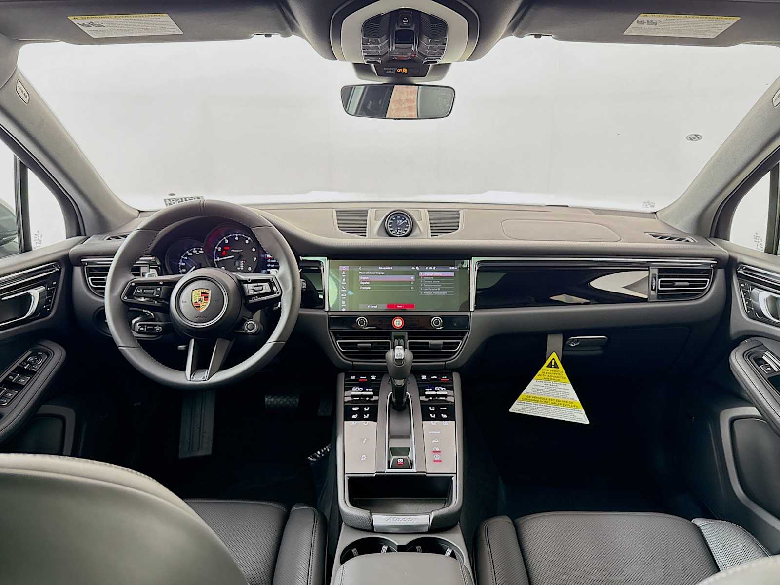 Thumbnail: 2025 Porsche Macan - 27