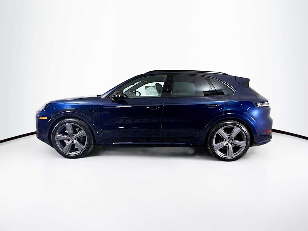 New 2025 Porsche Cayenne Turbo E-Hybrid SUV
