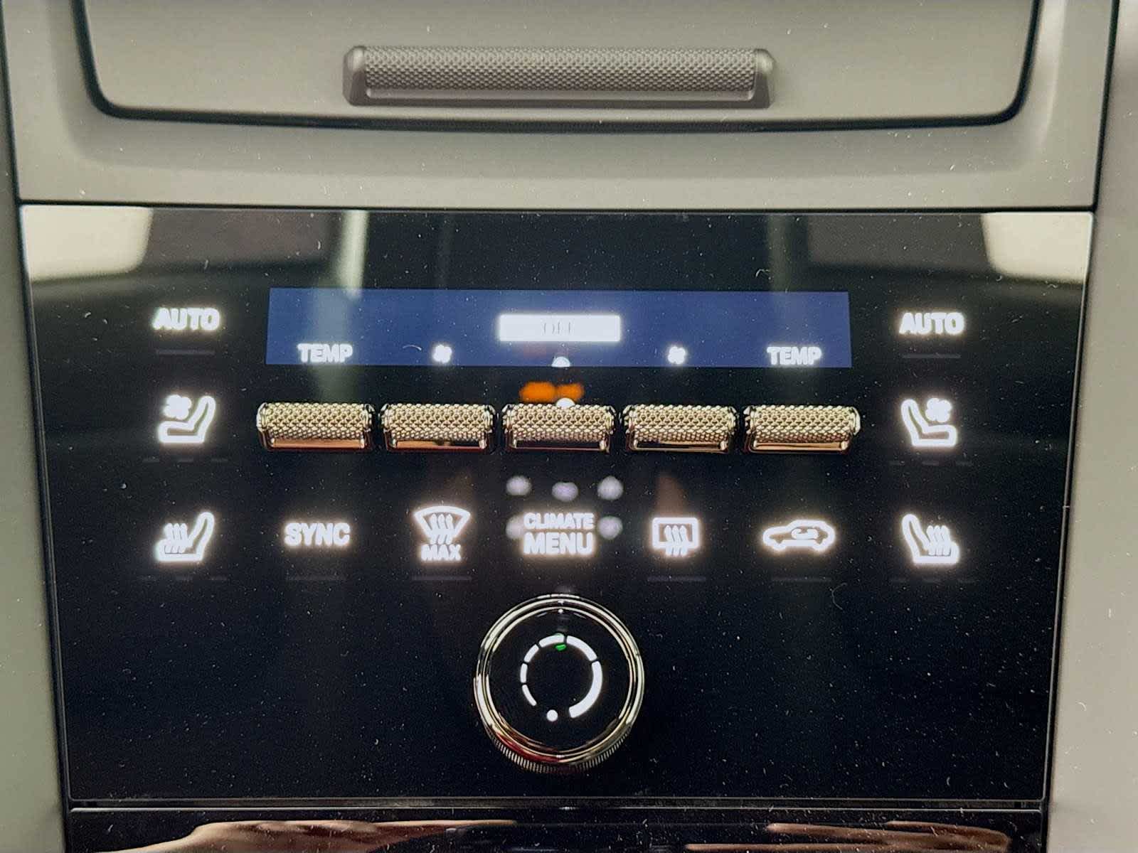 Thumbnail: 2025 Porsche Macan - 22