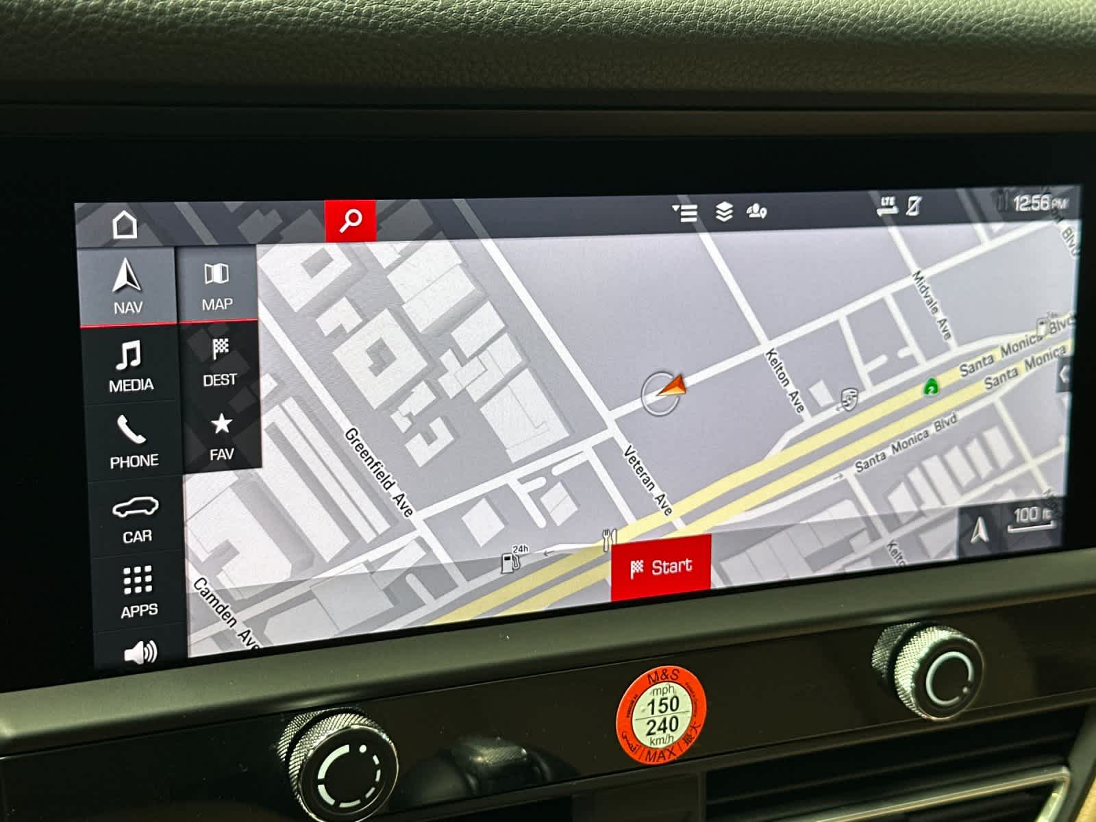 Thumbnail: 2025 Porsche Macan - 21