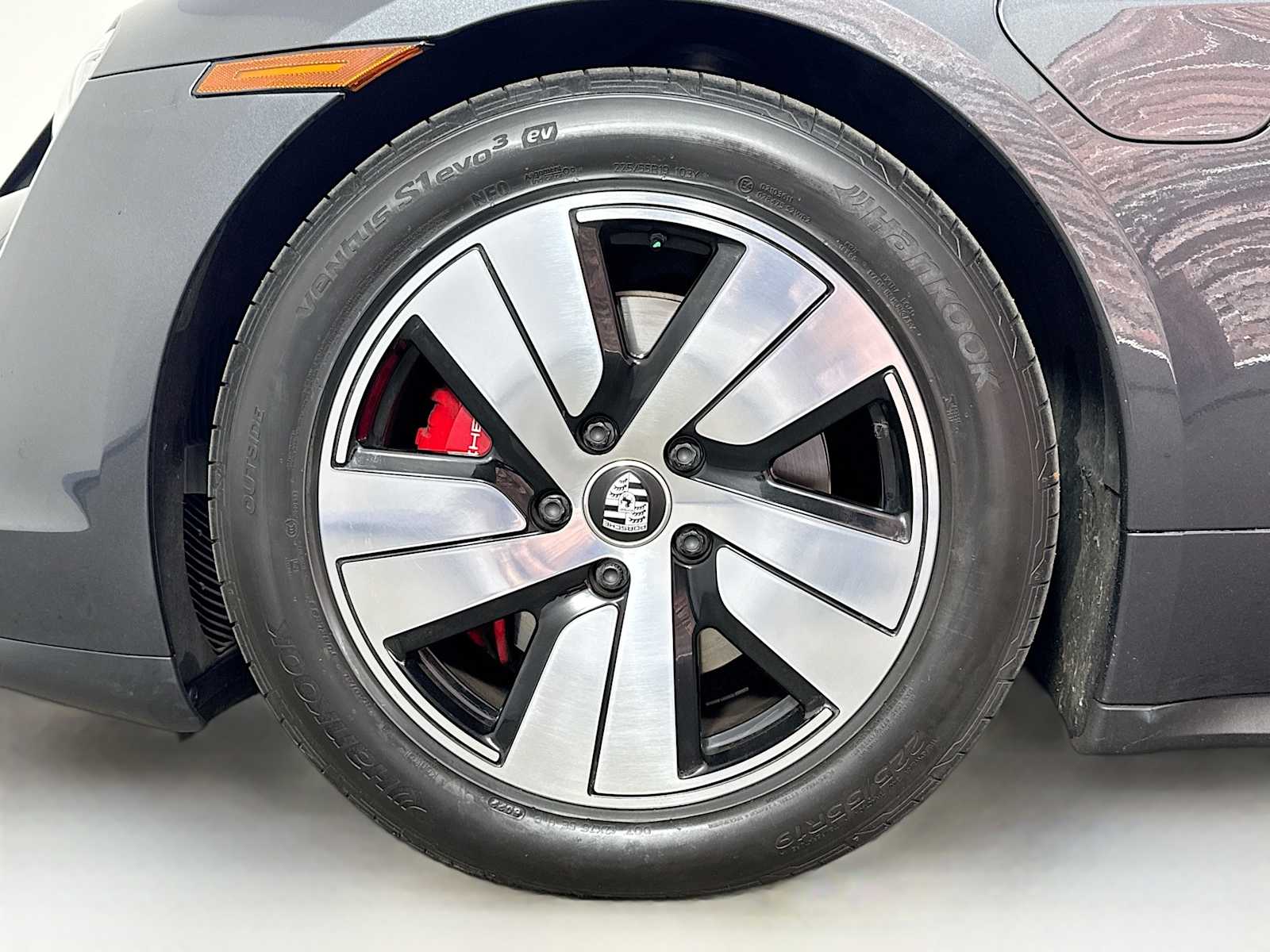 Thumbnail: 2021 Porsche Taycan - 24