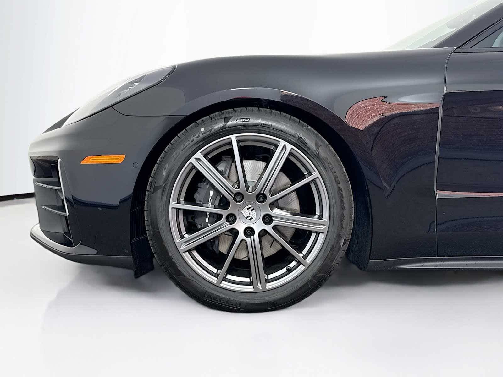 Thumbnail: 2025 Porsche Panamera - 24